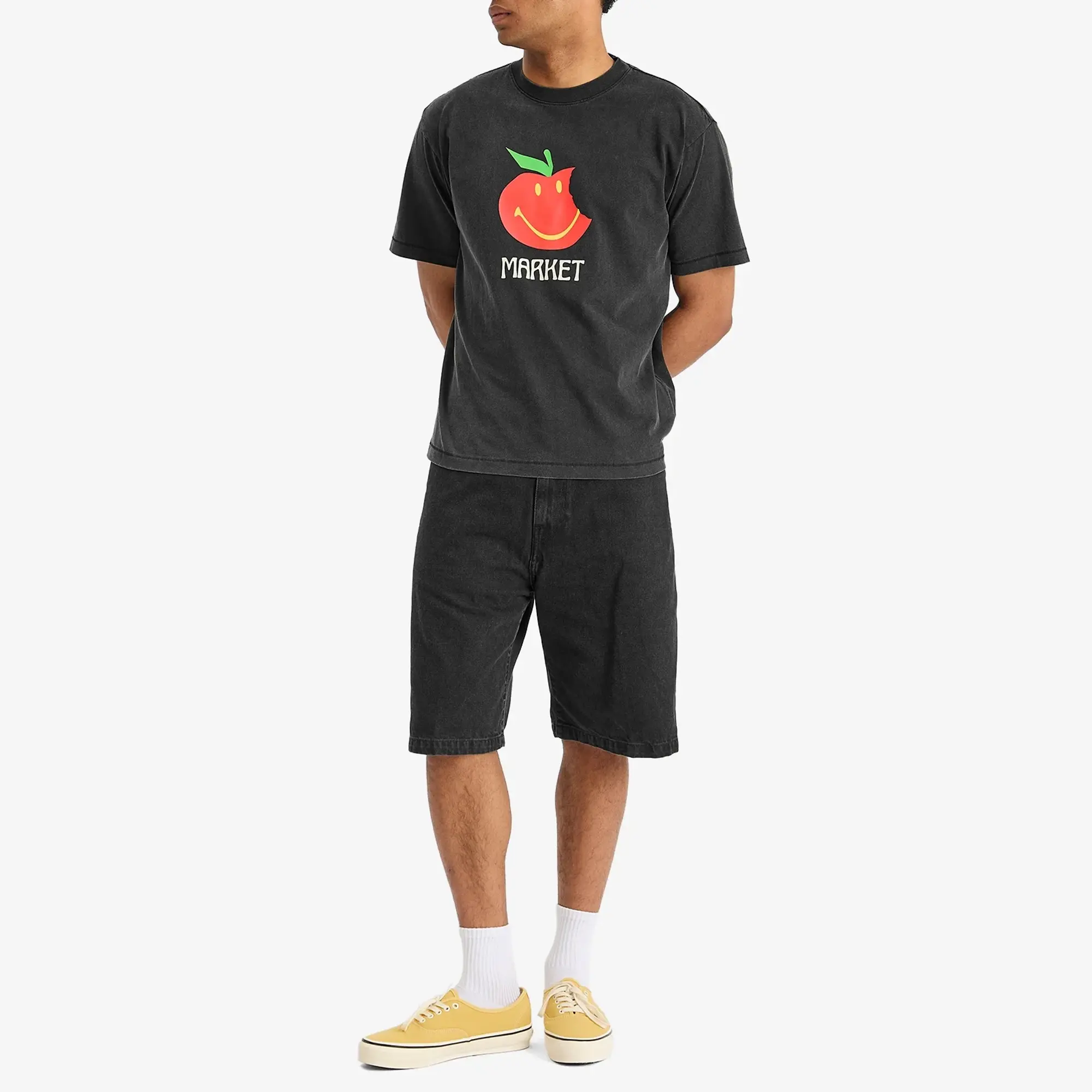 MARKET Men's Smiley Honeycrisp T-Shirt Washed-Black