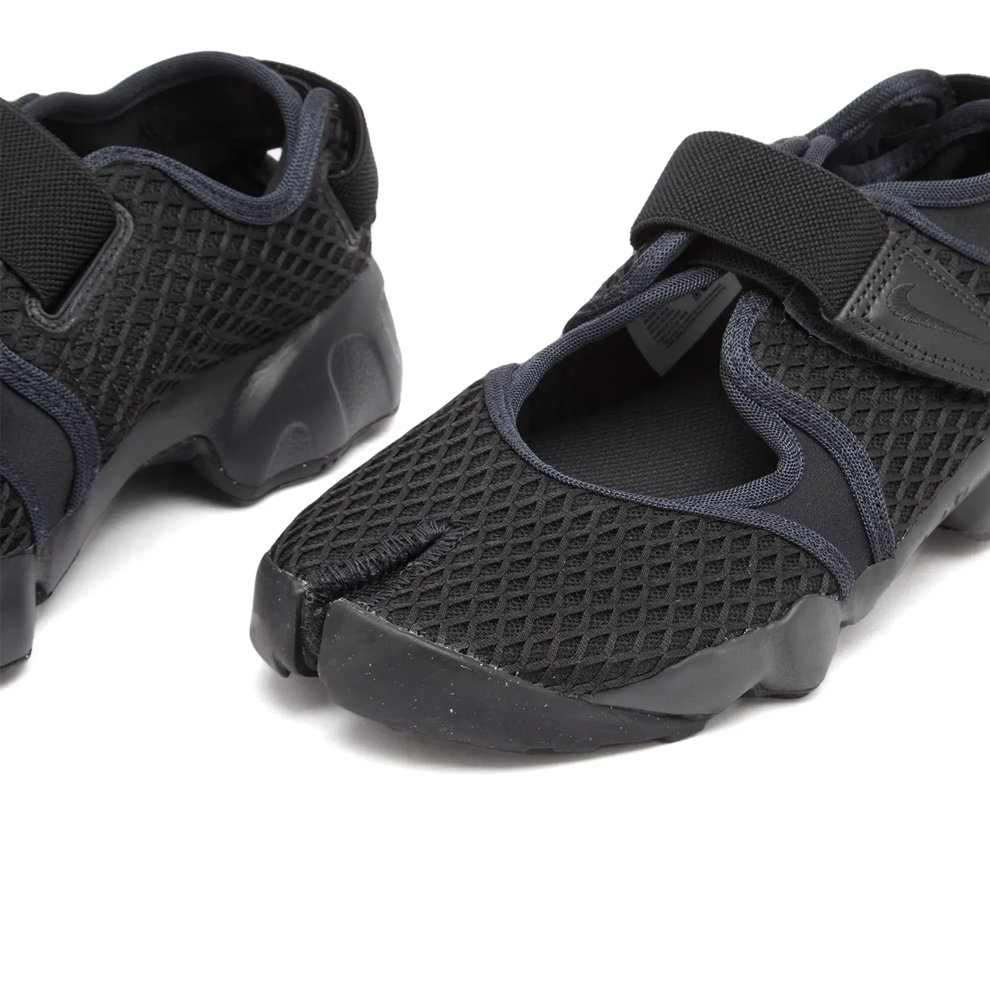 Nike Women's Air Rift Lace W Sneaker Off Noir