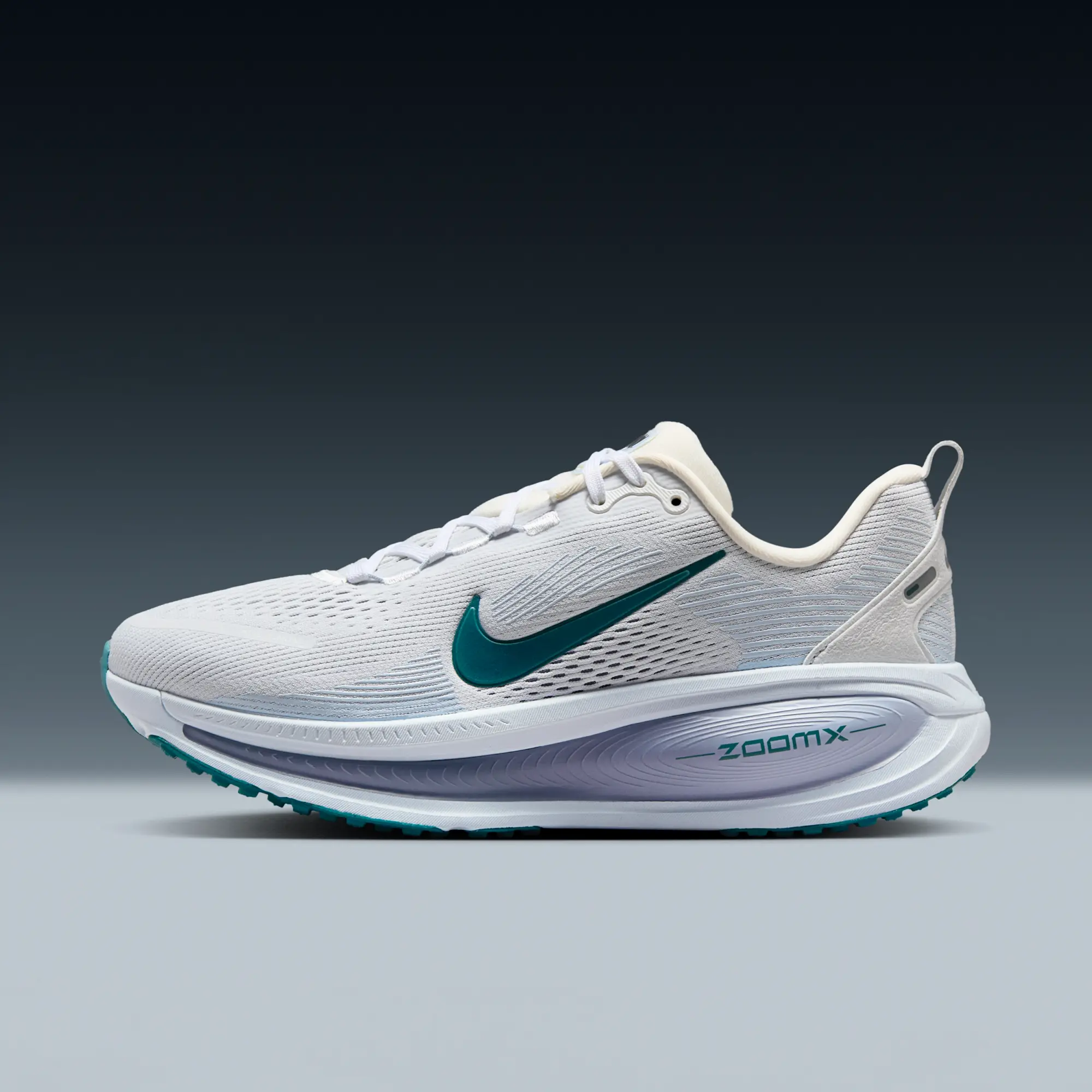 Nike Vomero 18 Women's Road Running Shoes - White