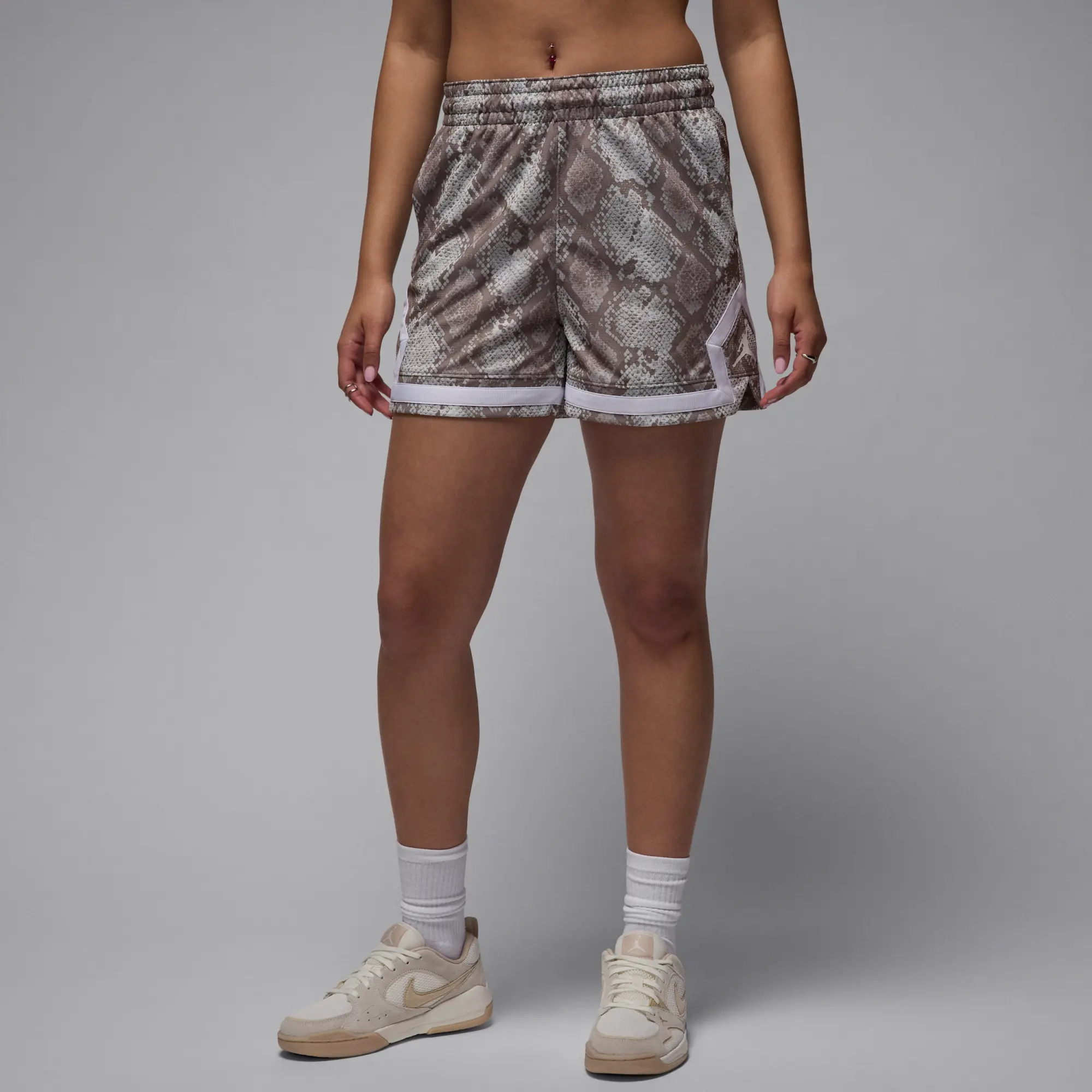 Nike Jordan Sport Women's 10cm (approx.) Printed Diamond Shorts - Grey - Polyester