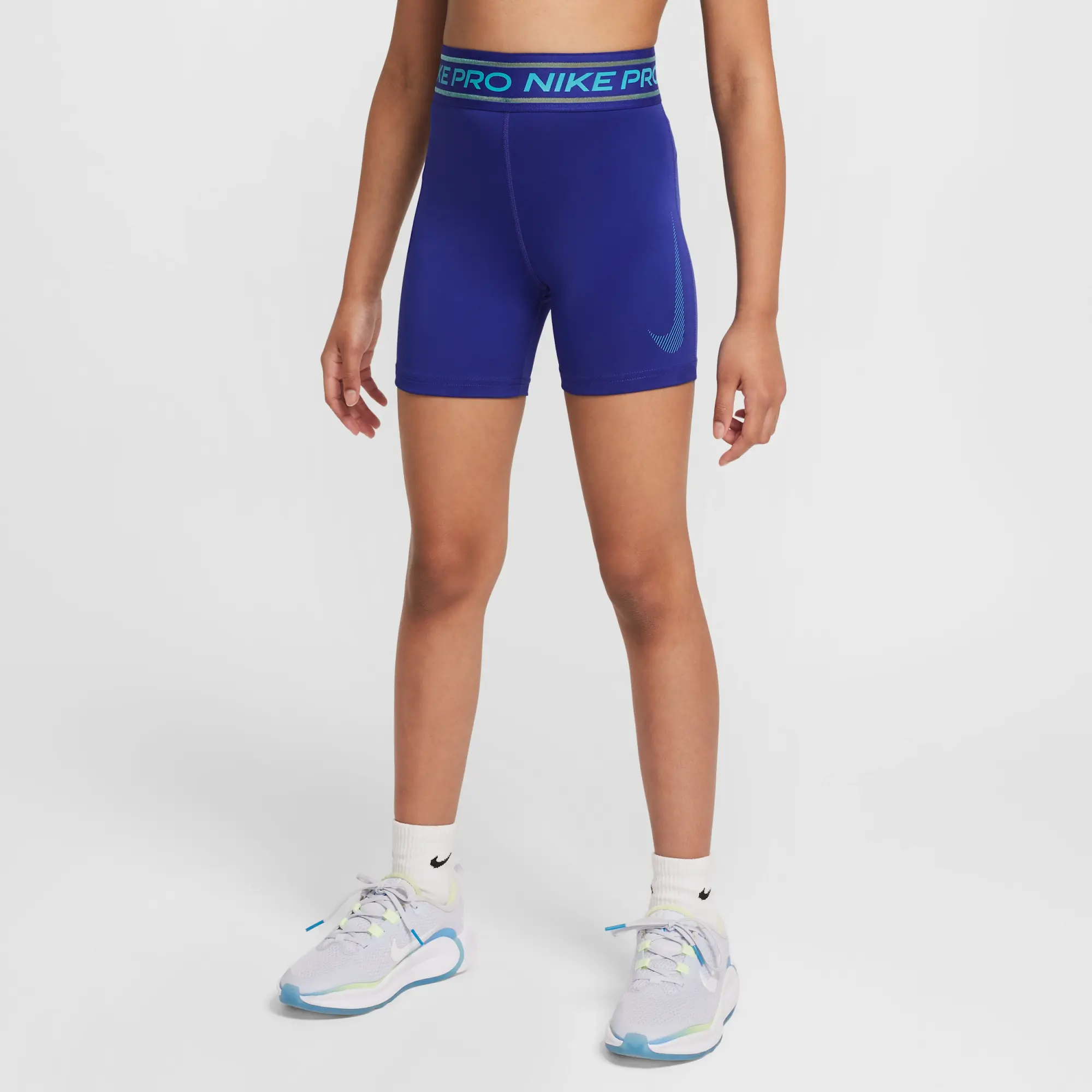 Nike Pro Girls' 7.5cm (approx.) Shorts - Purple - Polyester/Elastane