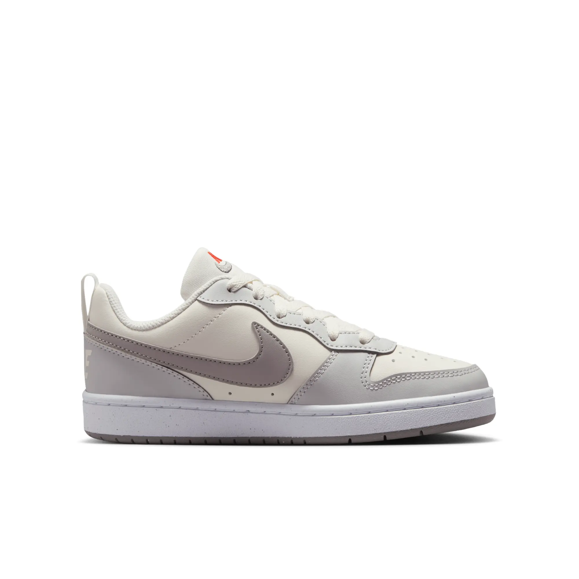 Nike Court Borough Low Recraft Older Kids' Shoes - White
