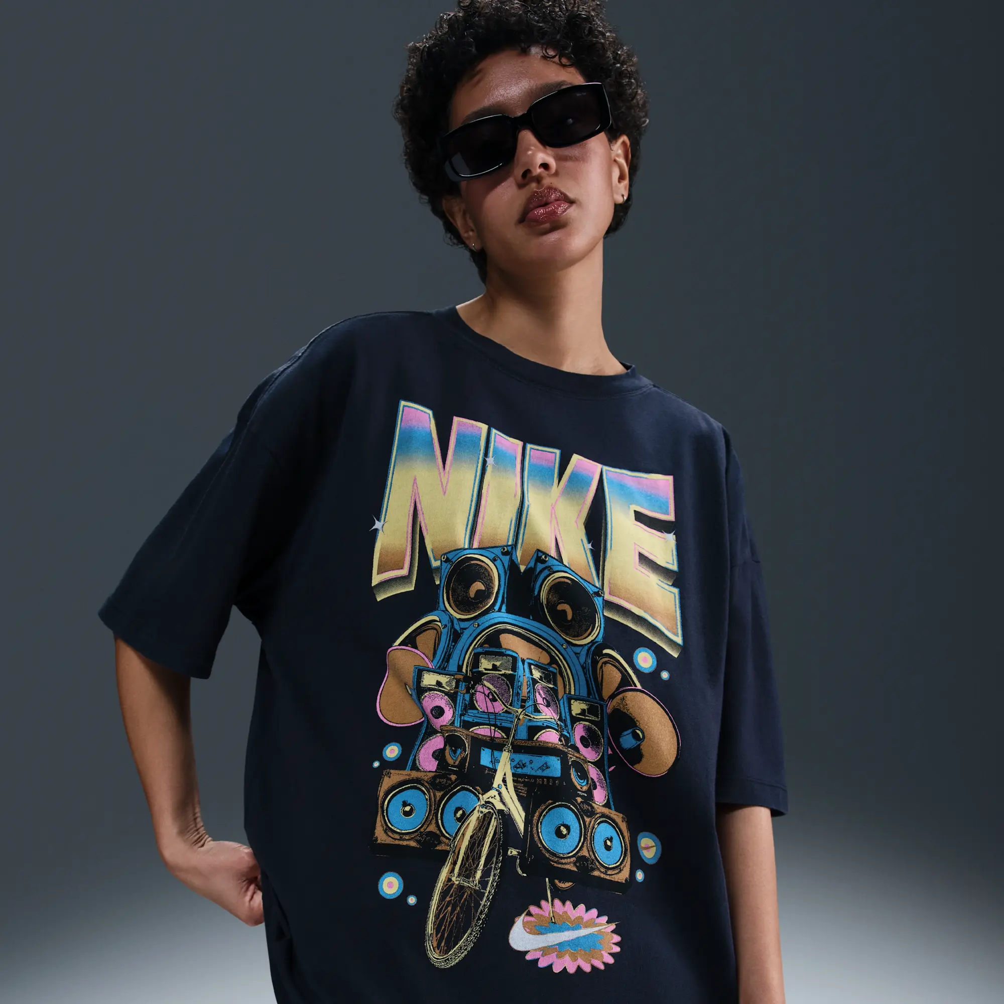 Nike Sportswear Women's Oversized Short-Sleeve T-Shirt - Black - Cotton