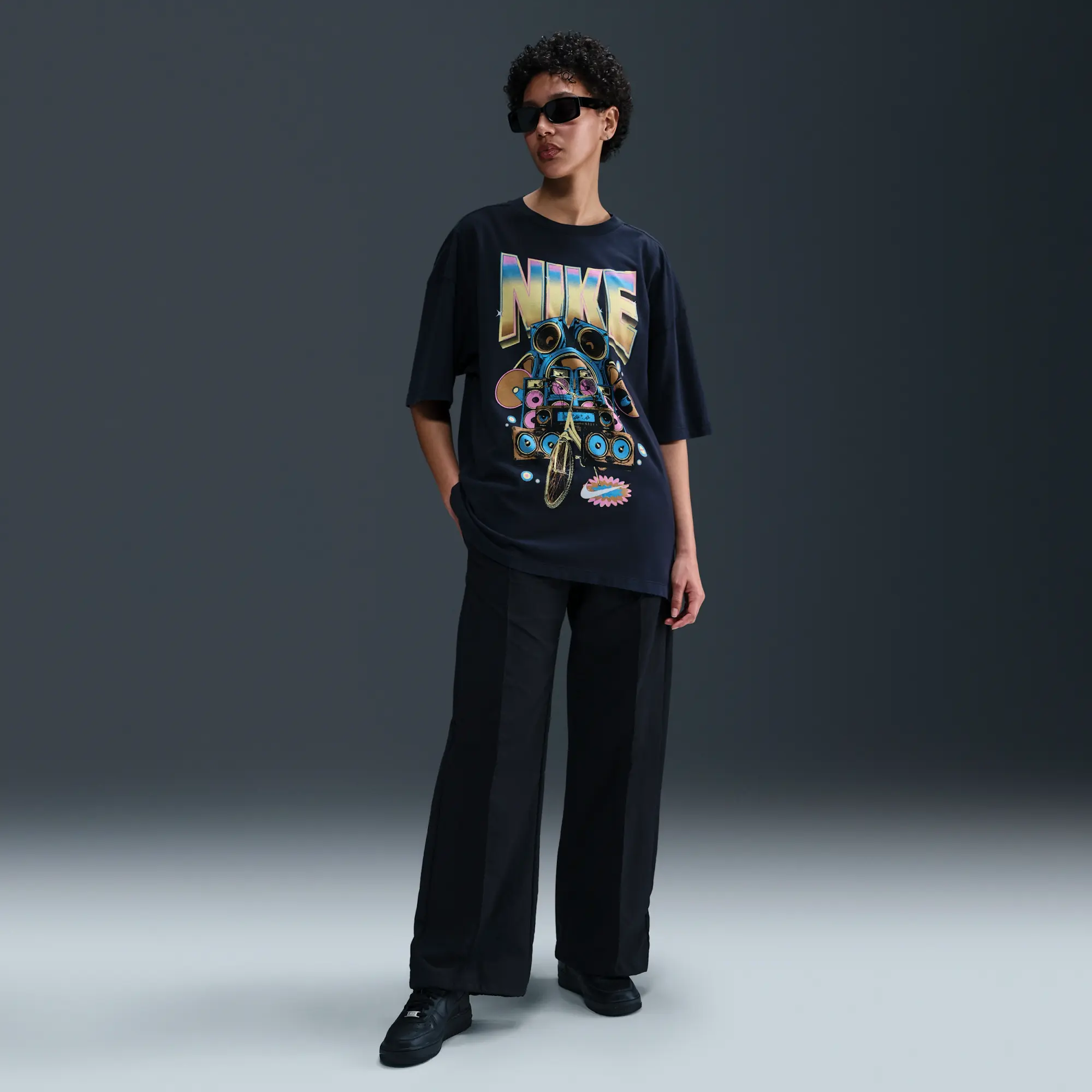 Nike Sportswear Women's Oversized Short-Sleeve T-Shirt - Black - Cotton