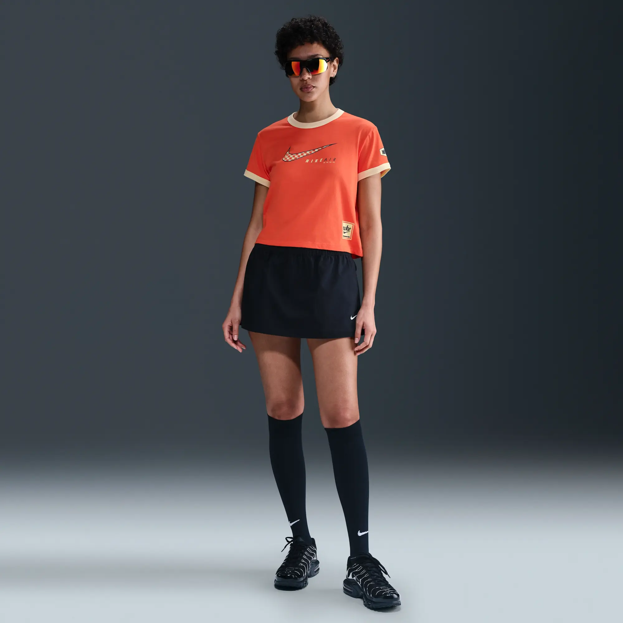Nike Sportswear Club Women's Short-Sleeve T-Shirt - Orange - Cotton
