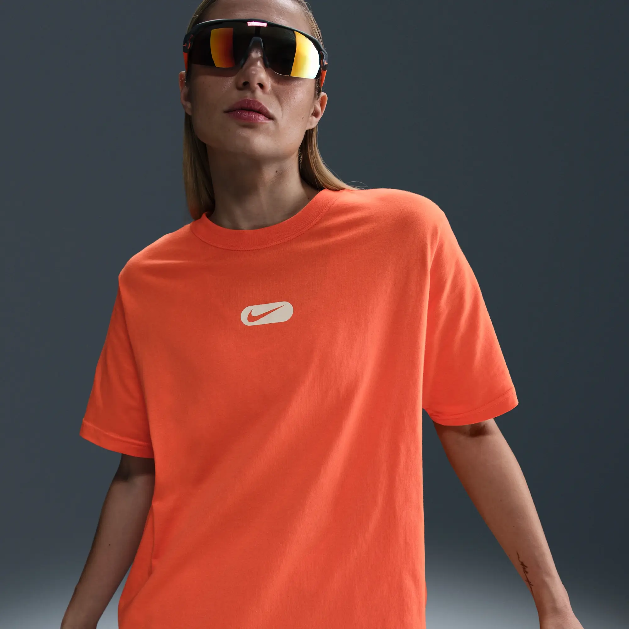 Nike Sportswear Club Women's Short-Sleeve T-Shirt - Orange - Cotton