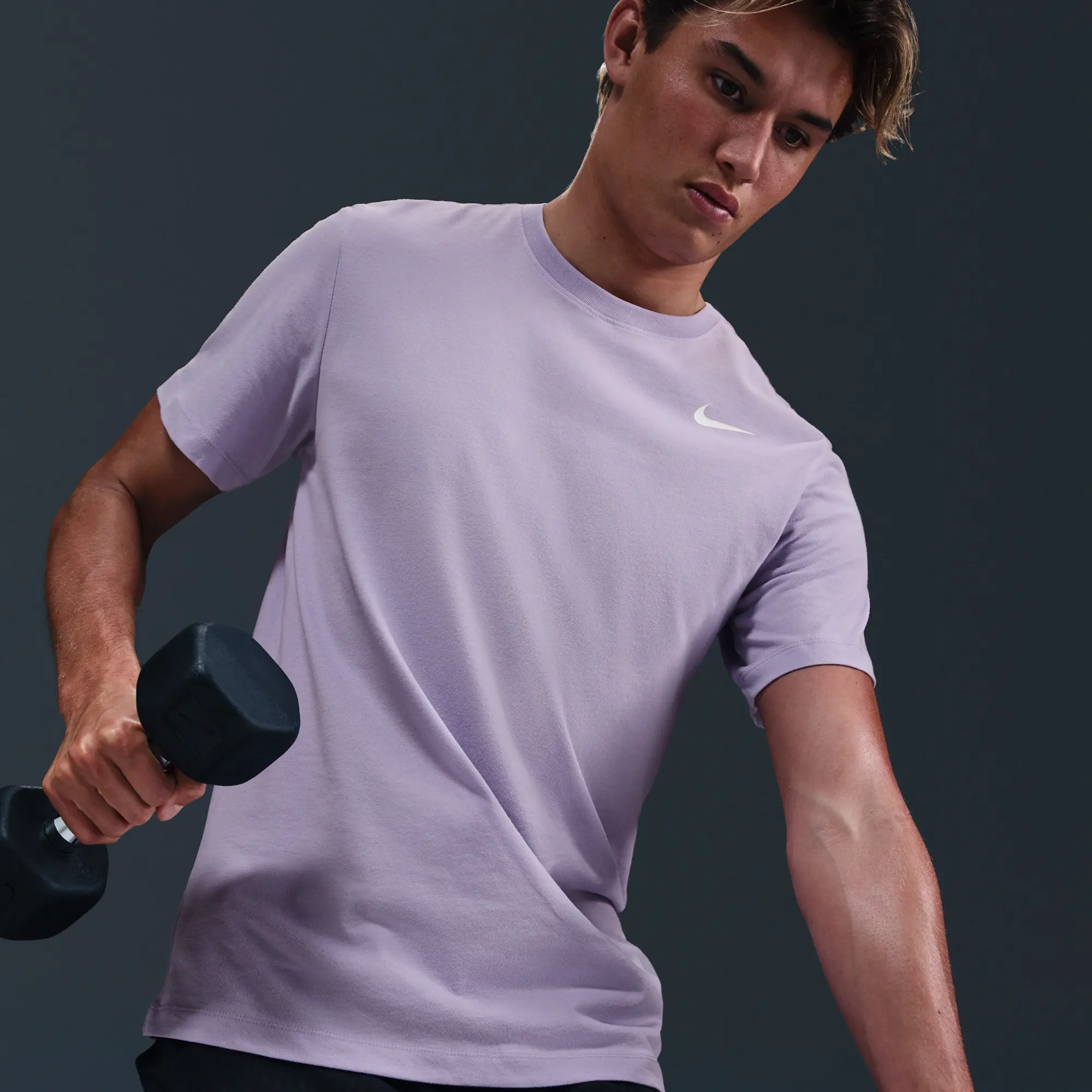 Nike Dri-FIT Men's Fitness T-Shirt - Purple - Cotton/Polyester