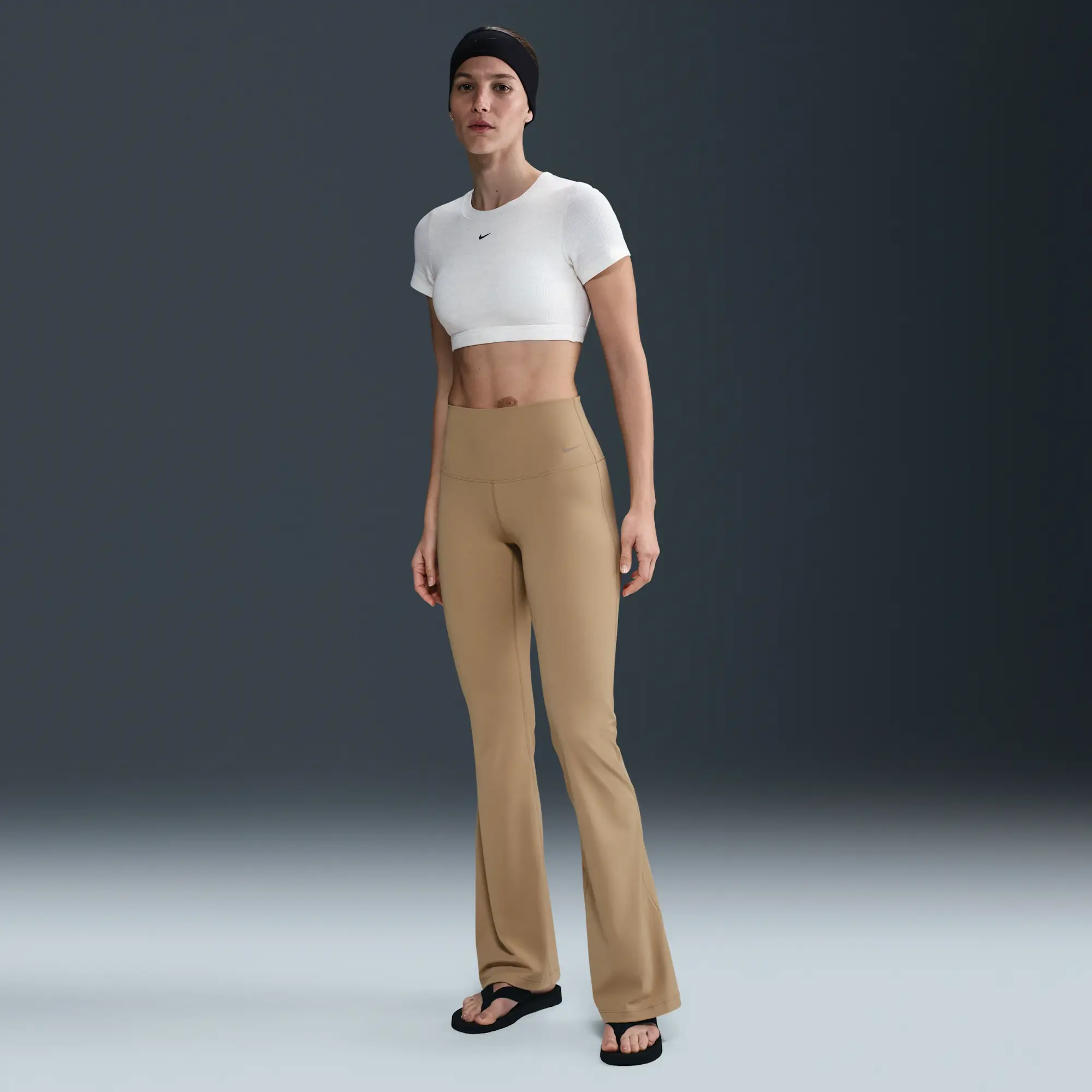 Nike Zenvy Women's High-Waisted Flared Leggings - Brown - Nylon/Elastane