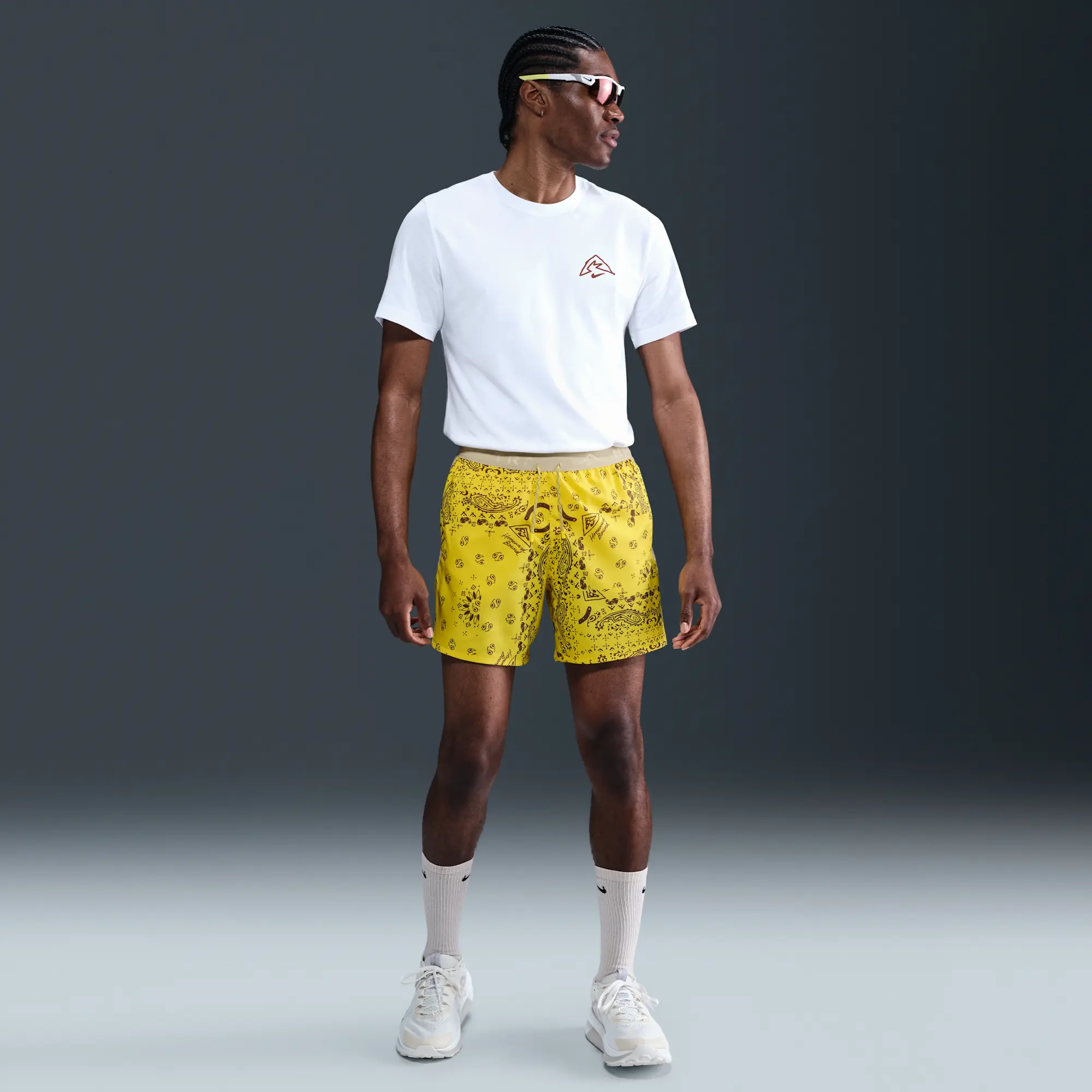 Nike Trail Men's Dri-FIT 6" Brief-Lined Running Shorts - Yellow - Polyester