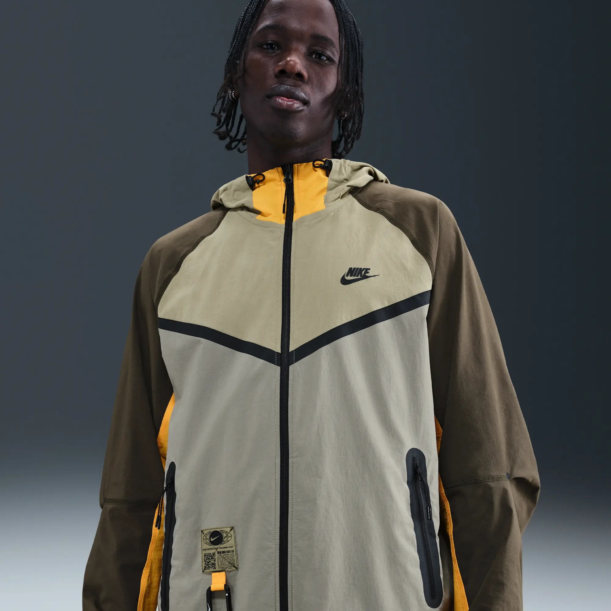 Nike Tech Men's Woven Windrunner Full-Zip Jacket - Brown - Nylon/Elastane