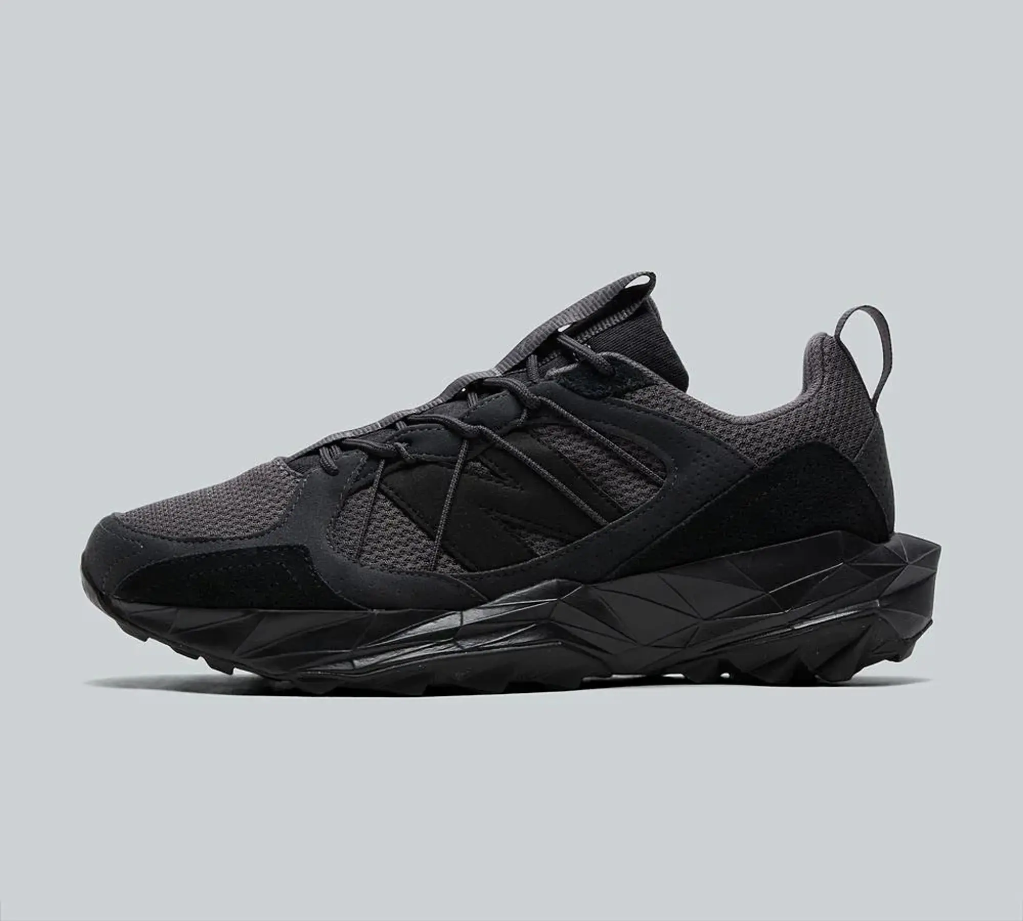 New Balance Tektrel Trainer - Black - Size 8.5 - Black