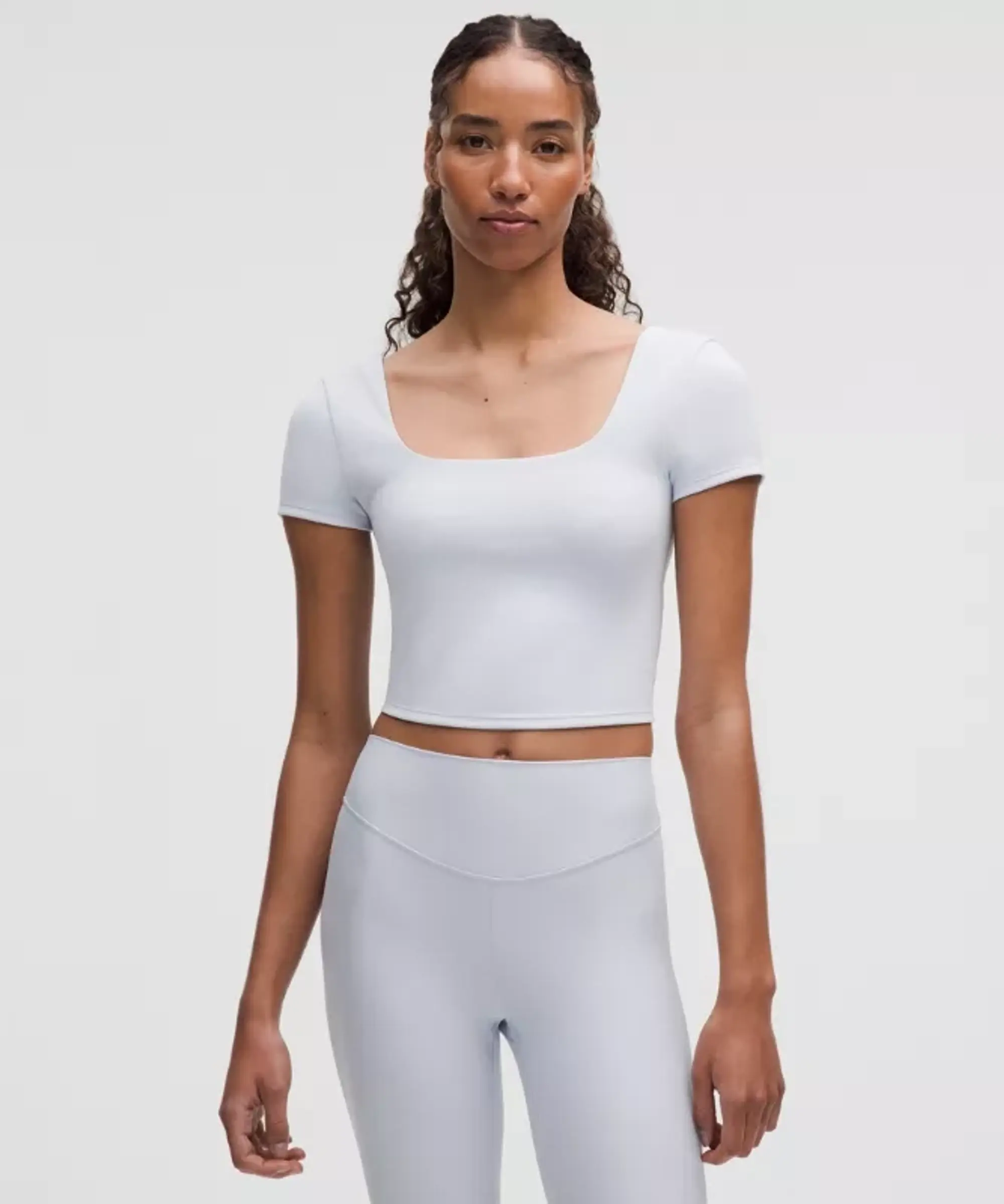 lululemon – Women's Wunder Under SmoothCover Square-Neck T-Shirt – Color Blue – Size 0