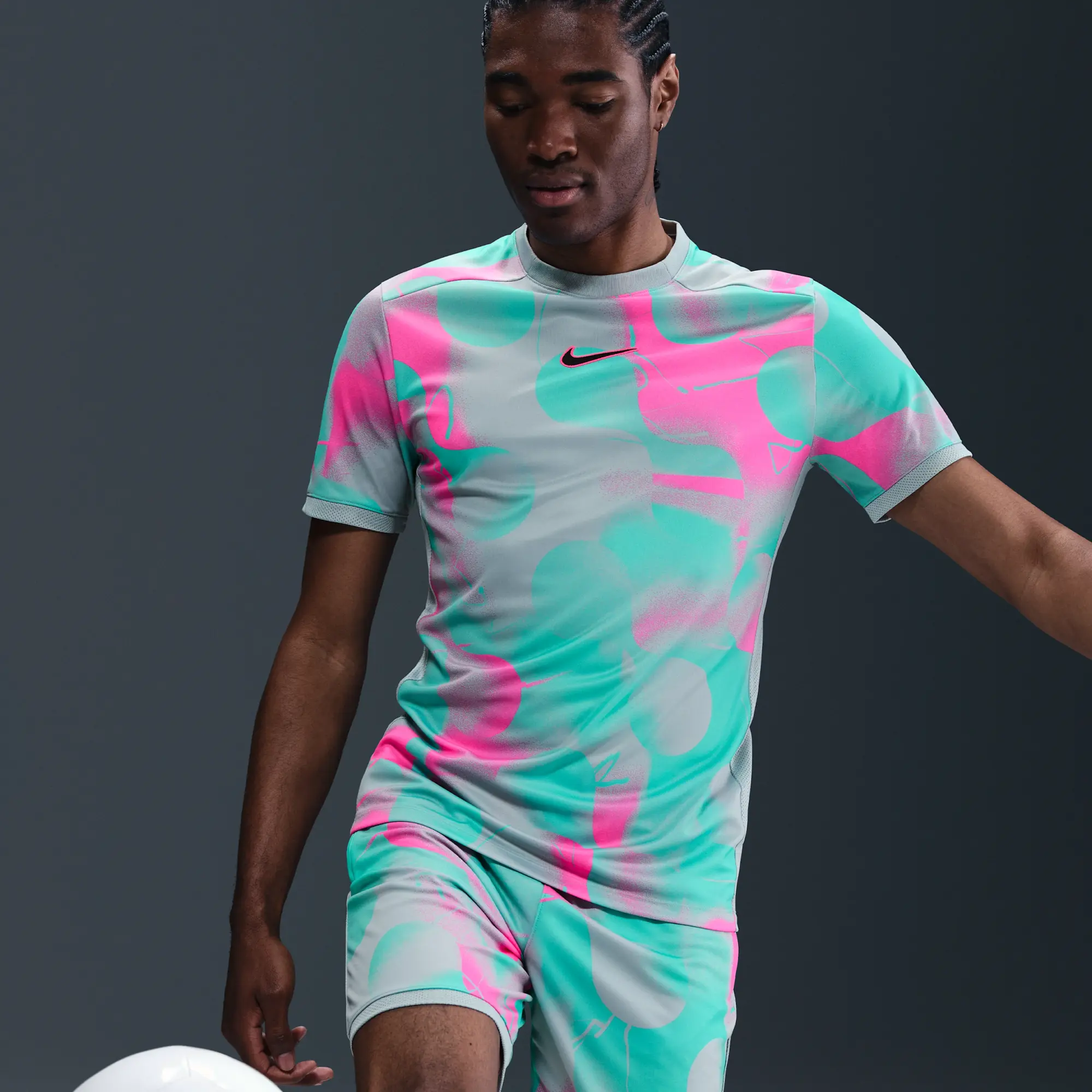 Nike Academy+ Men's Dri-FIT Football Top - Pink - Polyester