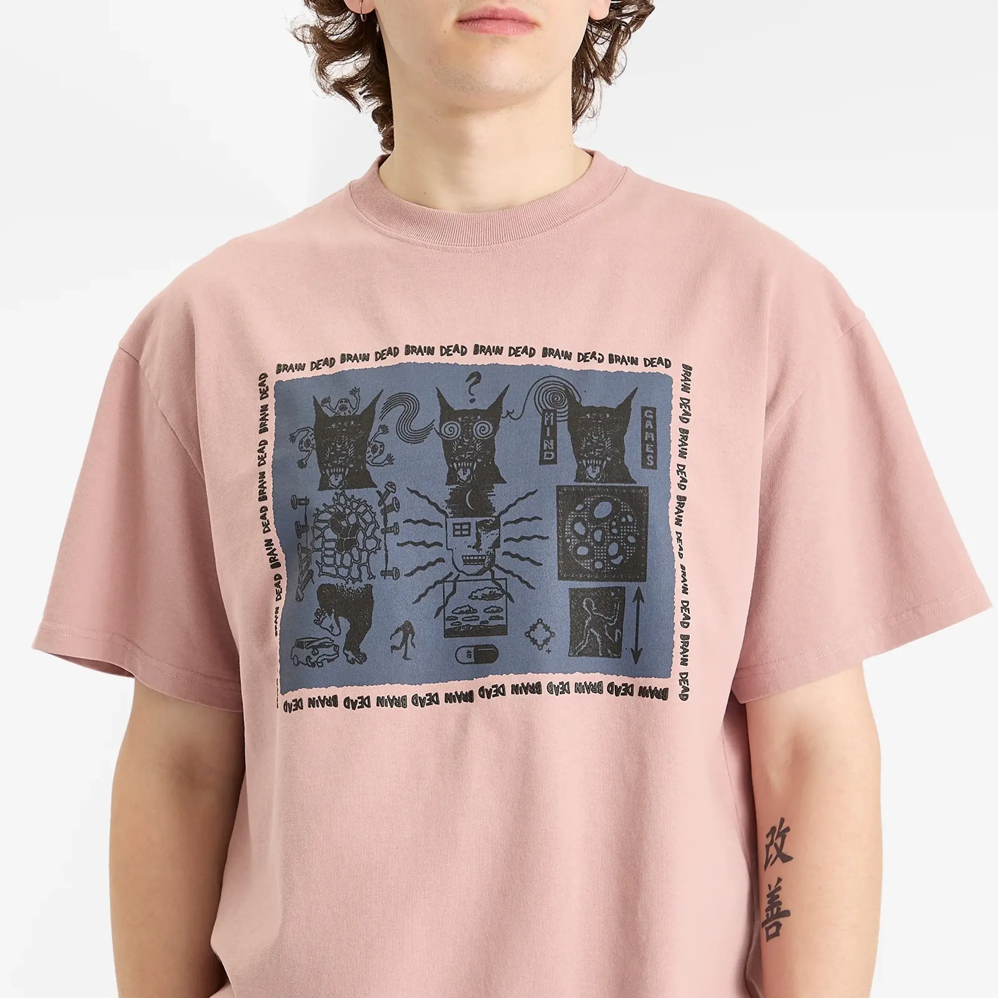 Brain Dead Men's Mind Games T-Shirt Mauve