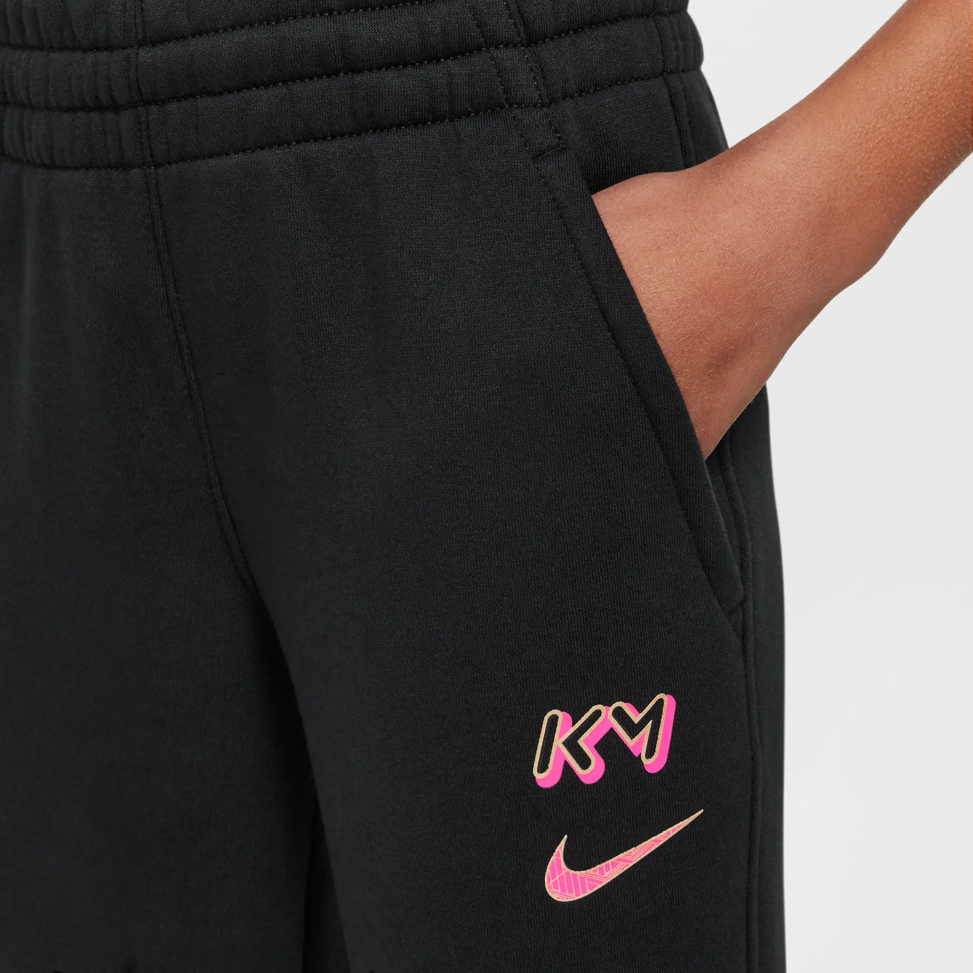 Nike Kylian Mbappé Club Fleece Older Kids' Football Joggers - Black - Cotton/Polyester