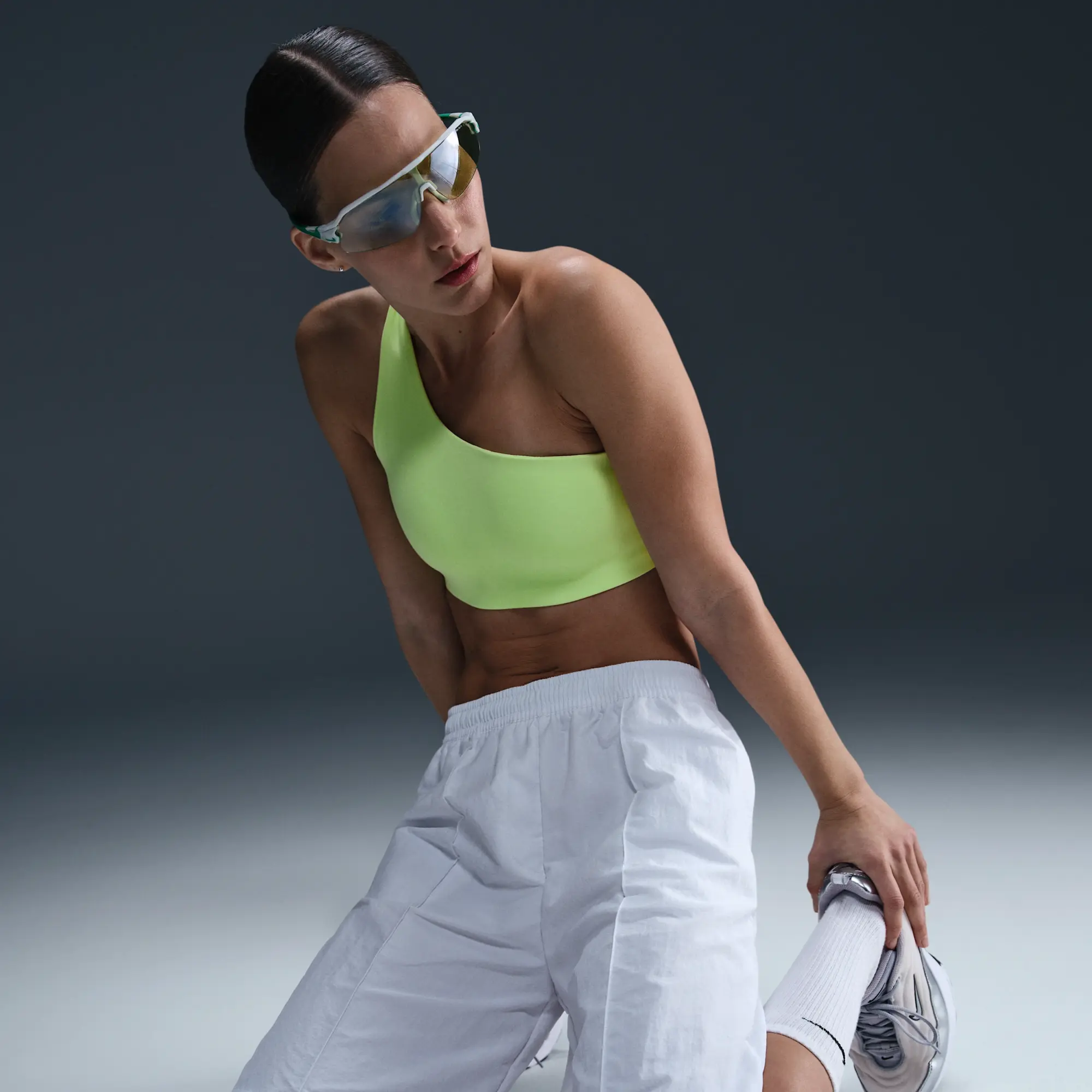 Nike Zenvy Asymmetrical Women's Light-Support Padded Sports Bra - Yellow - Nylon/Elastane