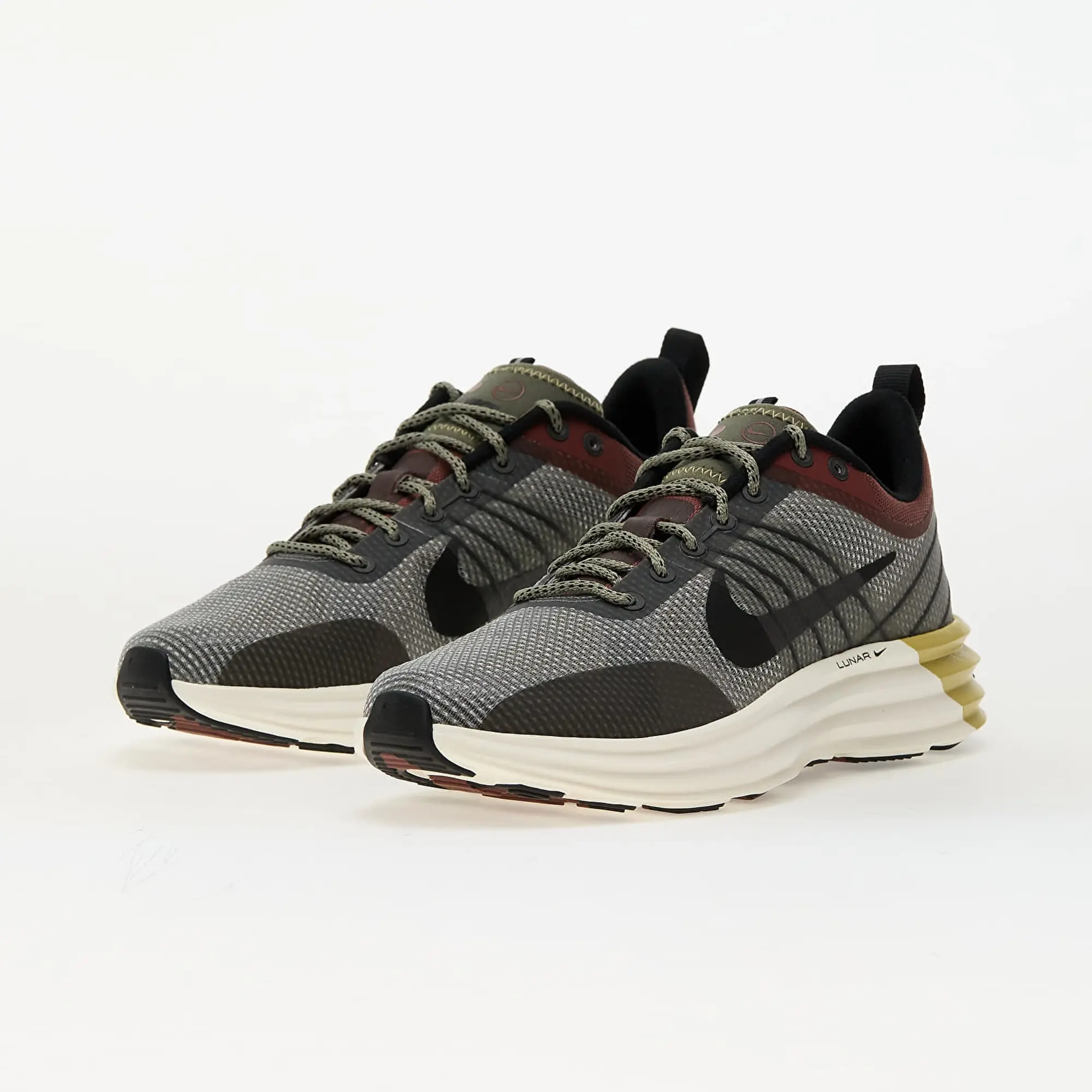 Sneakers Nike Lunar Roam Se Light Army/ Black-Red Sepia-Medium Olive Eur 41