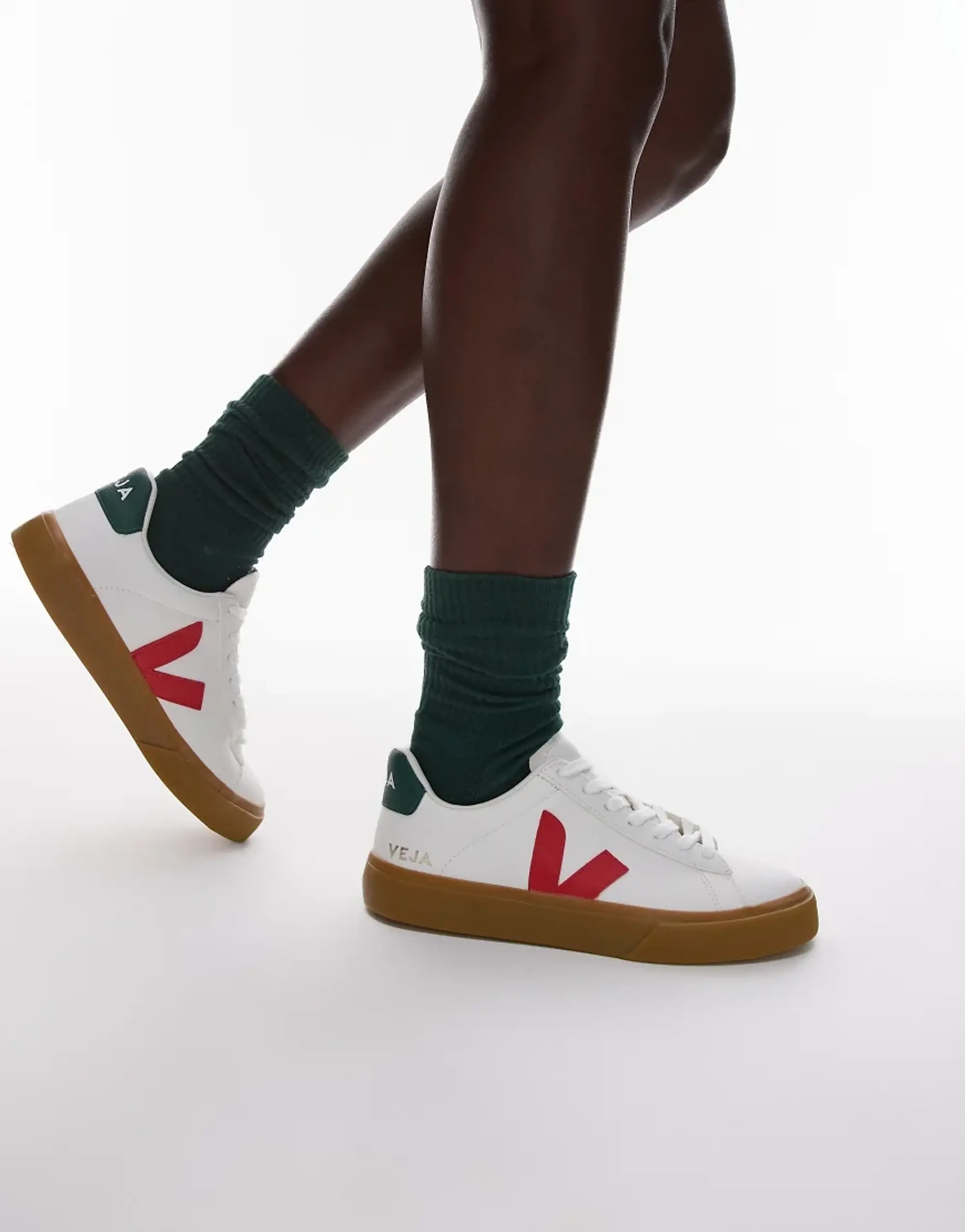 Veja Campo Trainer In Extra White Pekin Poker
