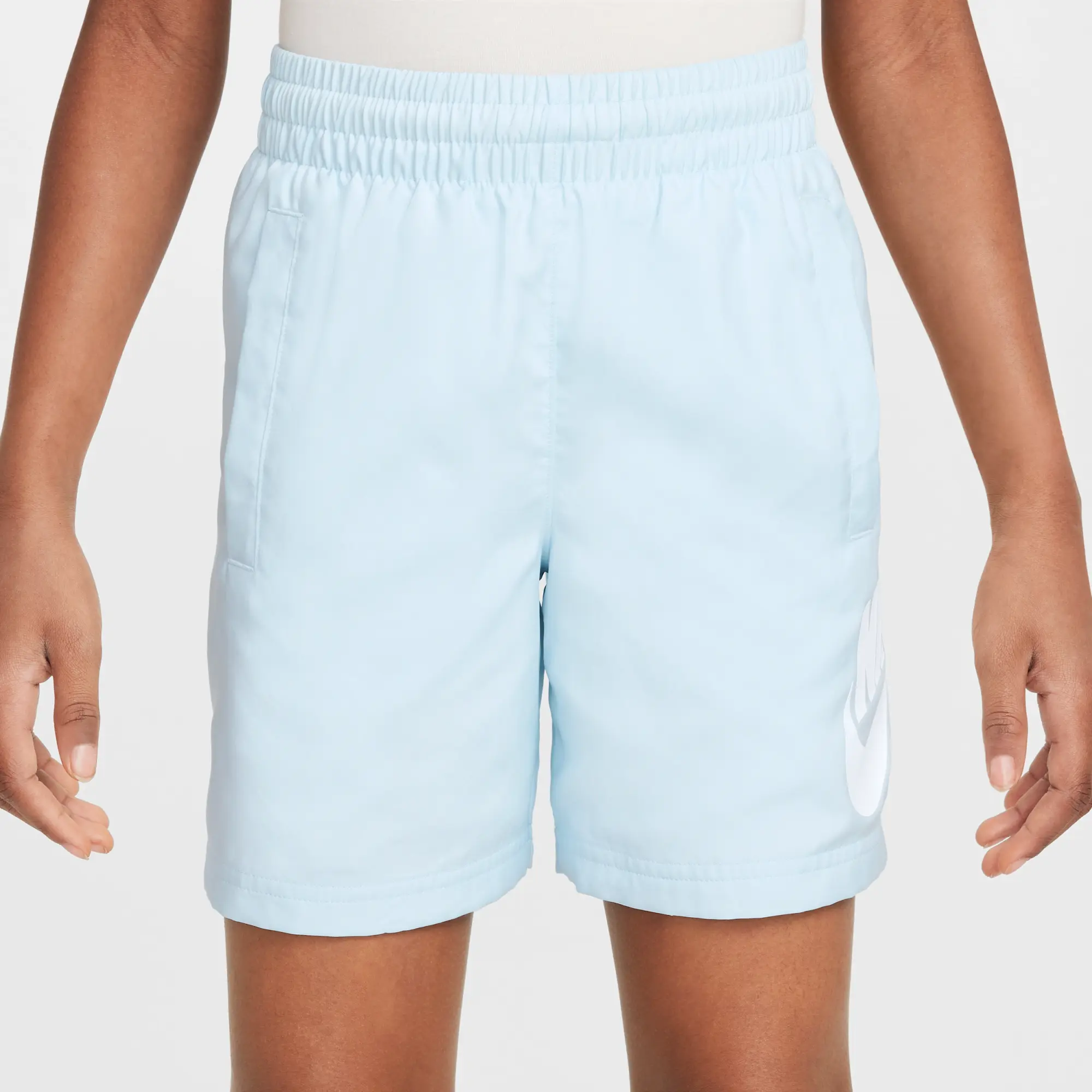 Nike Sportswear Club Older Kids' 15cm (approx.) Woven Shorts - Blue - Polyester
