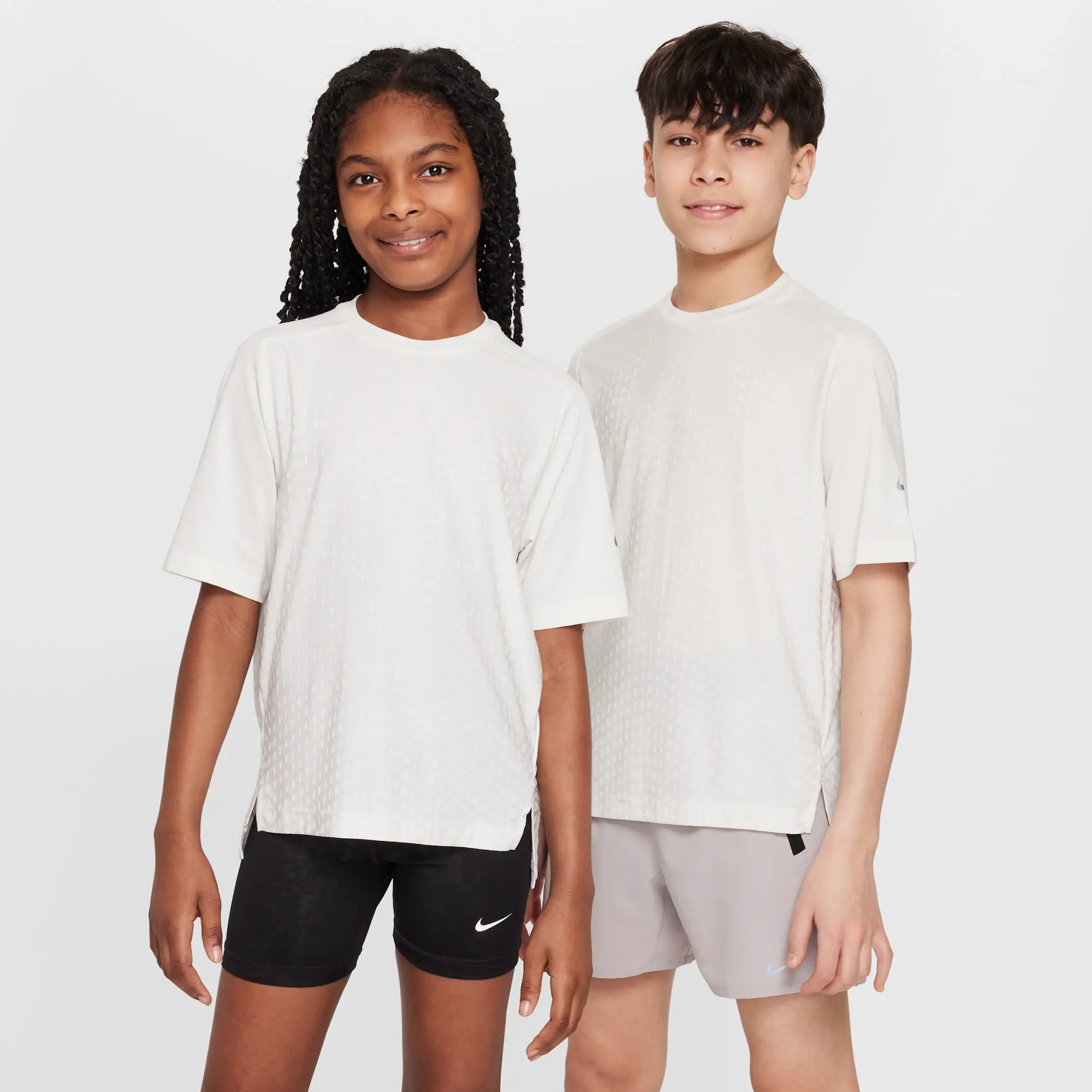 Nike Multi Older Kids' Dri-FIT ADV Short-Sleeve Top - Grey - Polyester/Elastane