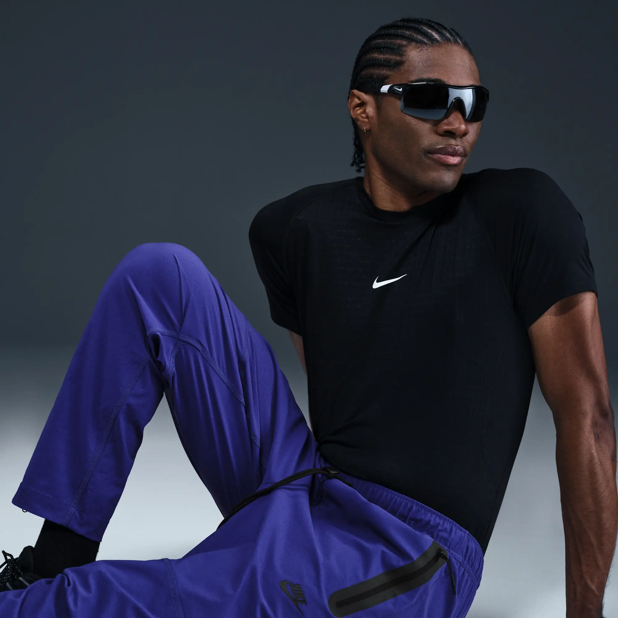 Nike Tech Men's Woven Trousers - Purple - Nylon/Elastane