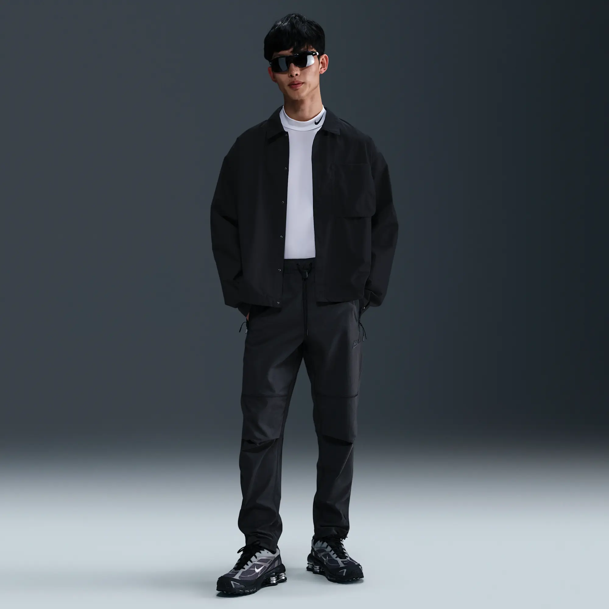 Nike Tech Men's Woven Trousers - Grey - Nylon/Elastane