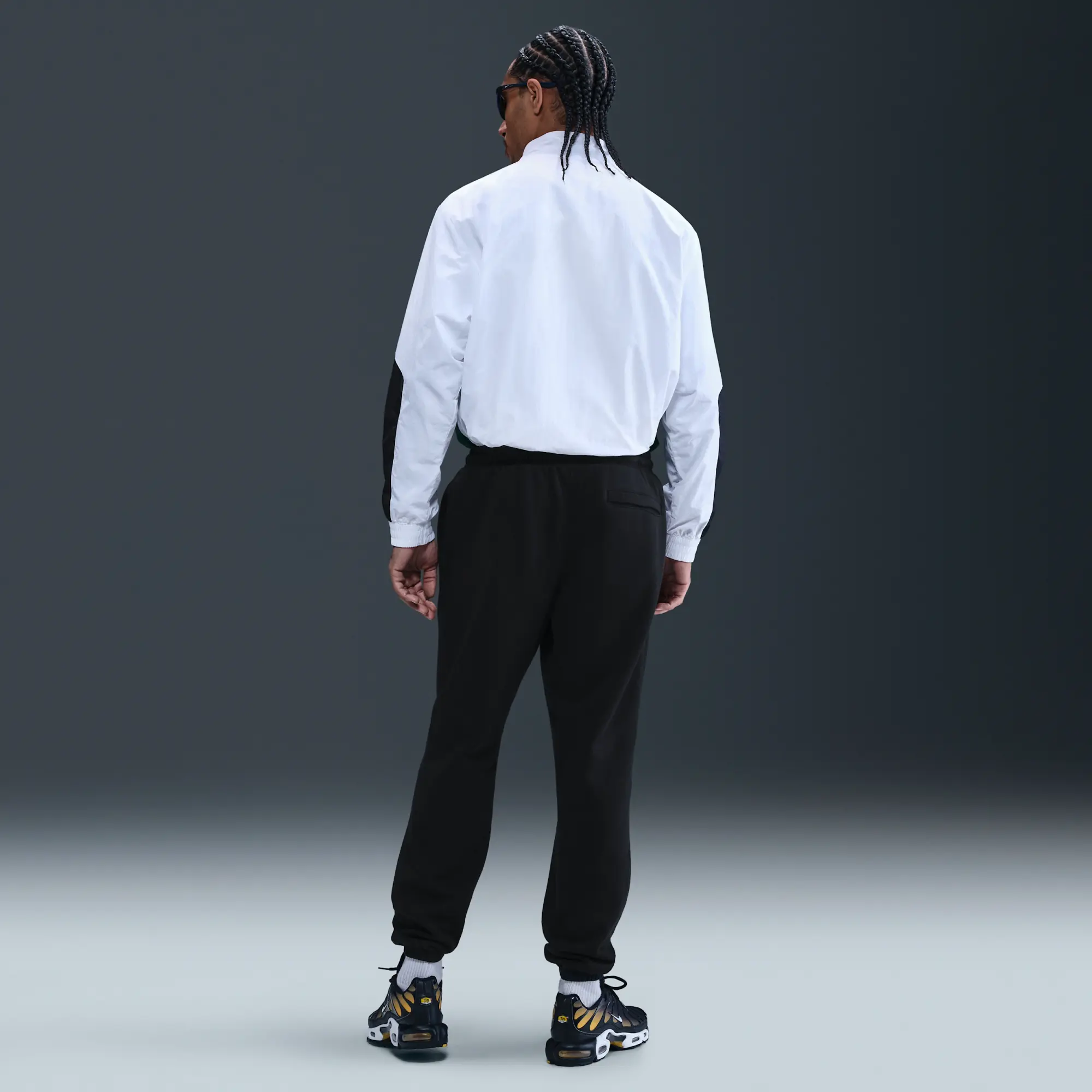 Nike Club Men's Cuffed Brushed Fleece Trousers - Black - Cotton/Polyester