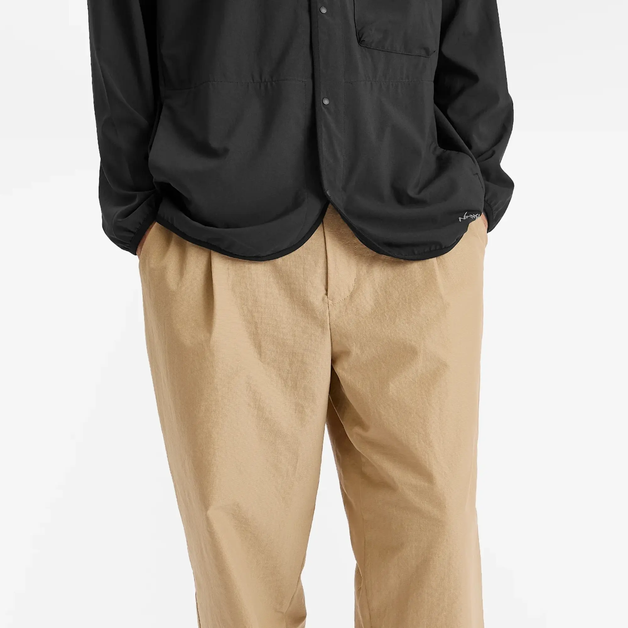 NANGA Men's Dotair® Comfy Tuck Tapered Trousers Beige