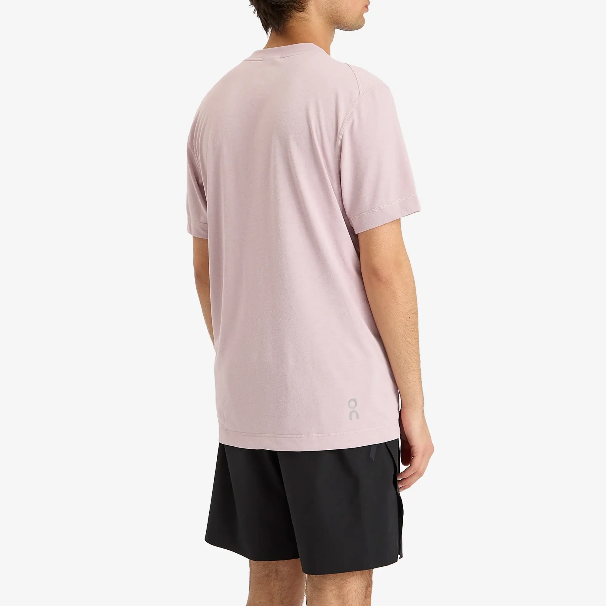 ON Men's Train T-Shirt Mauve