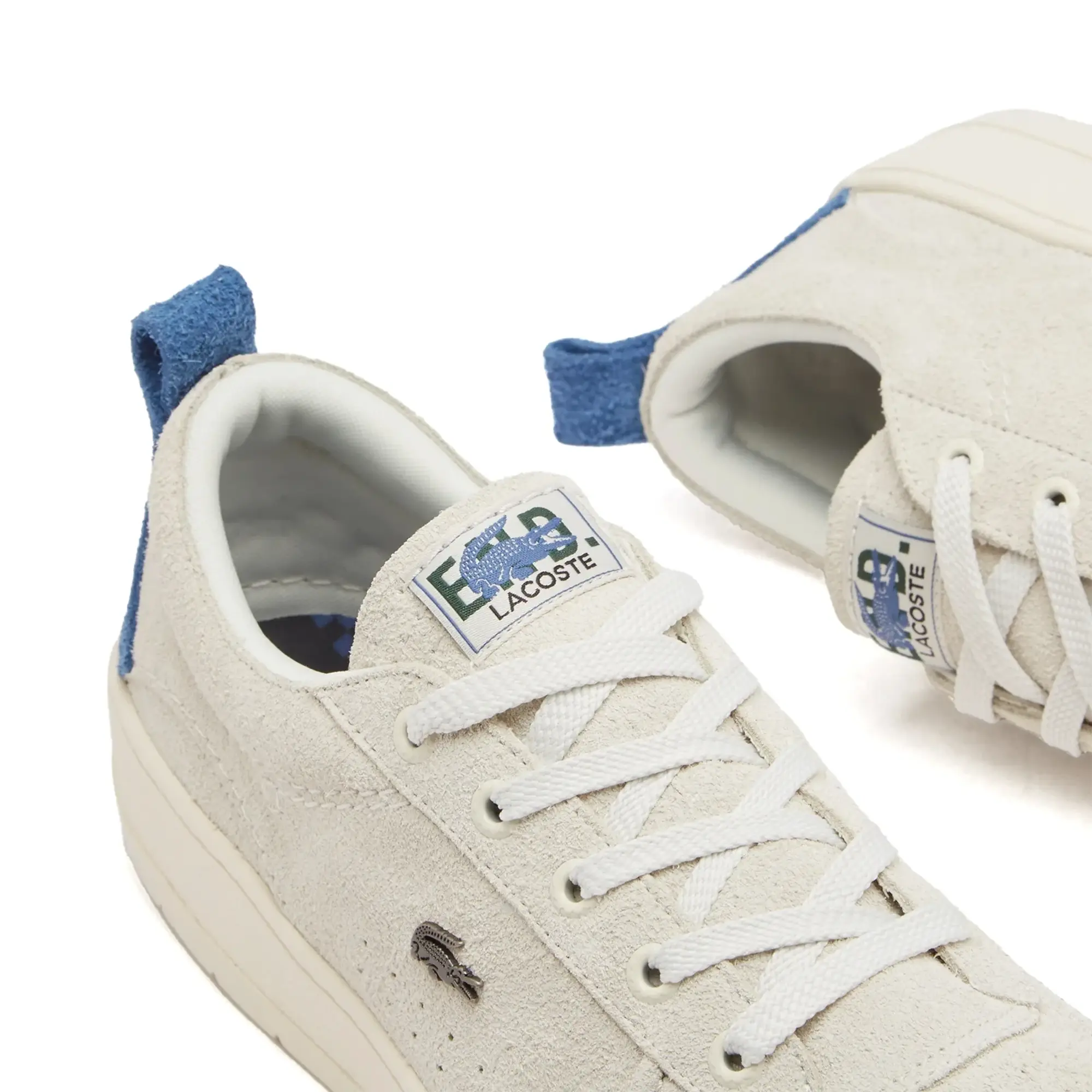 END. x Lacoste Umpire Sneaker Off-White/Blue