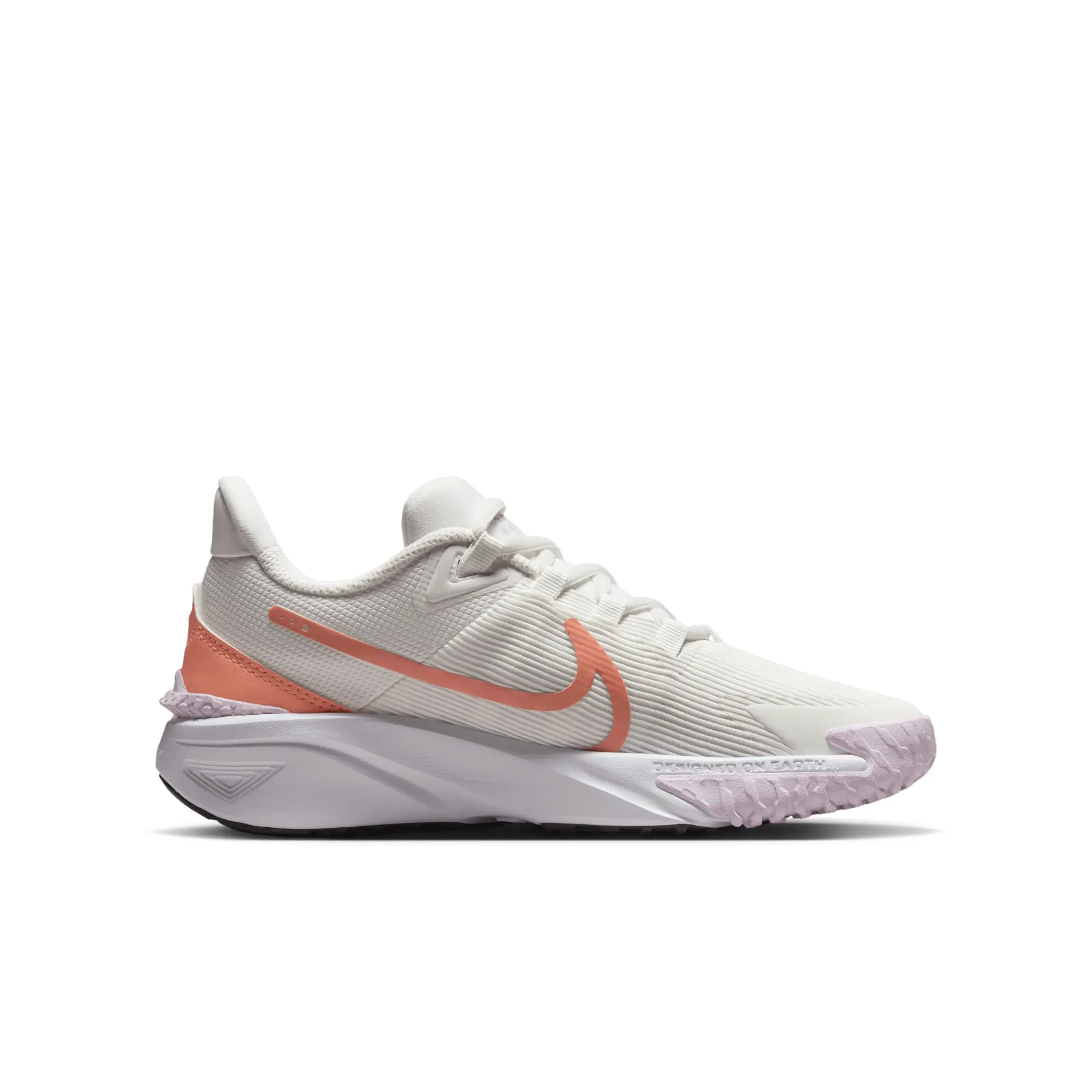 Nike Star Runner 4 Older Kids' Road Running Shoes - White - Recycled Content Minimum