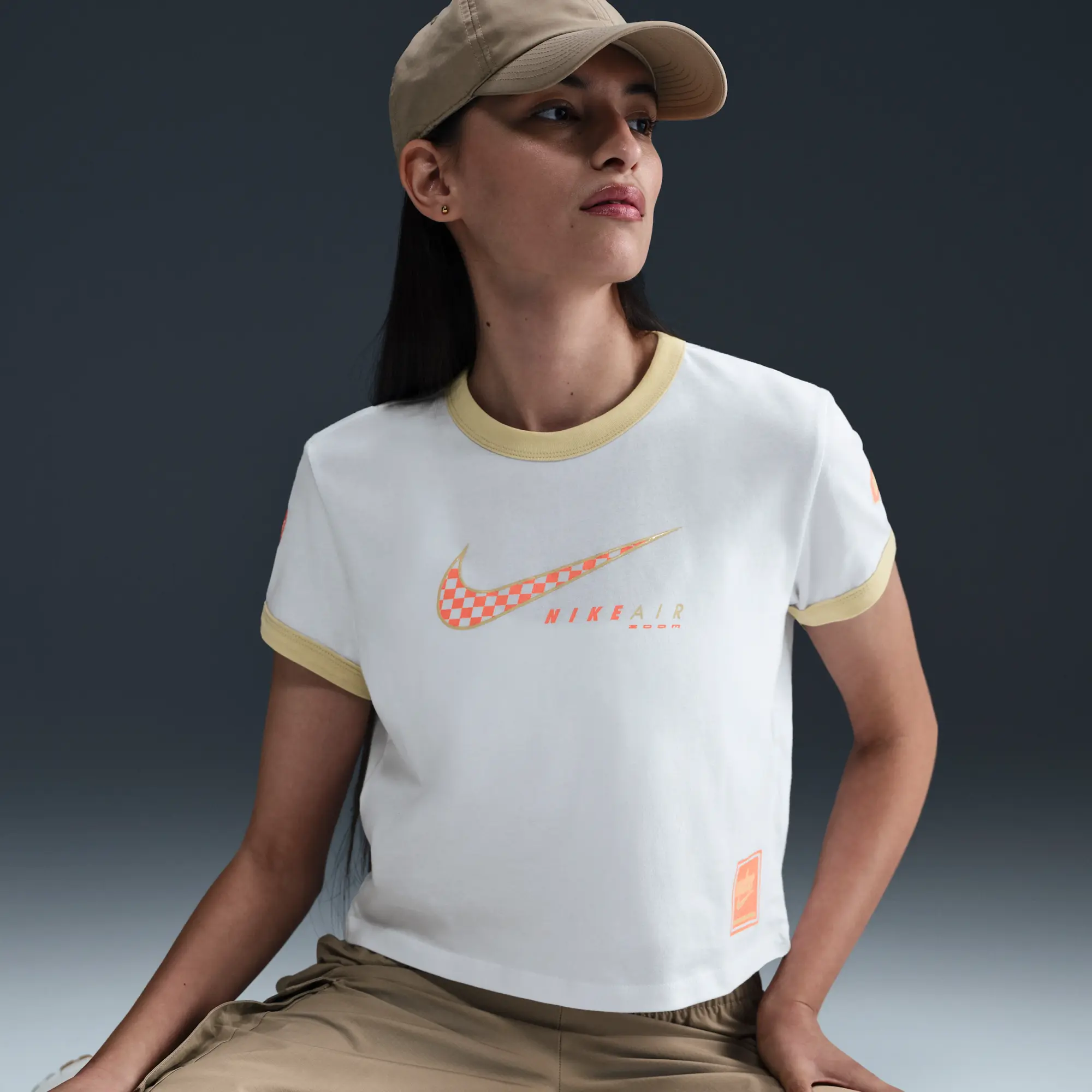 Nike Sportswear Club Women's Short-Sleeve T-Shirt - White