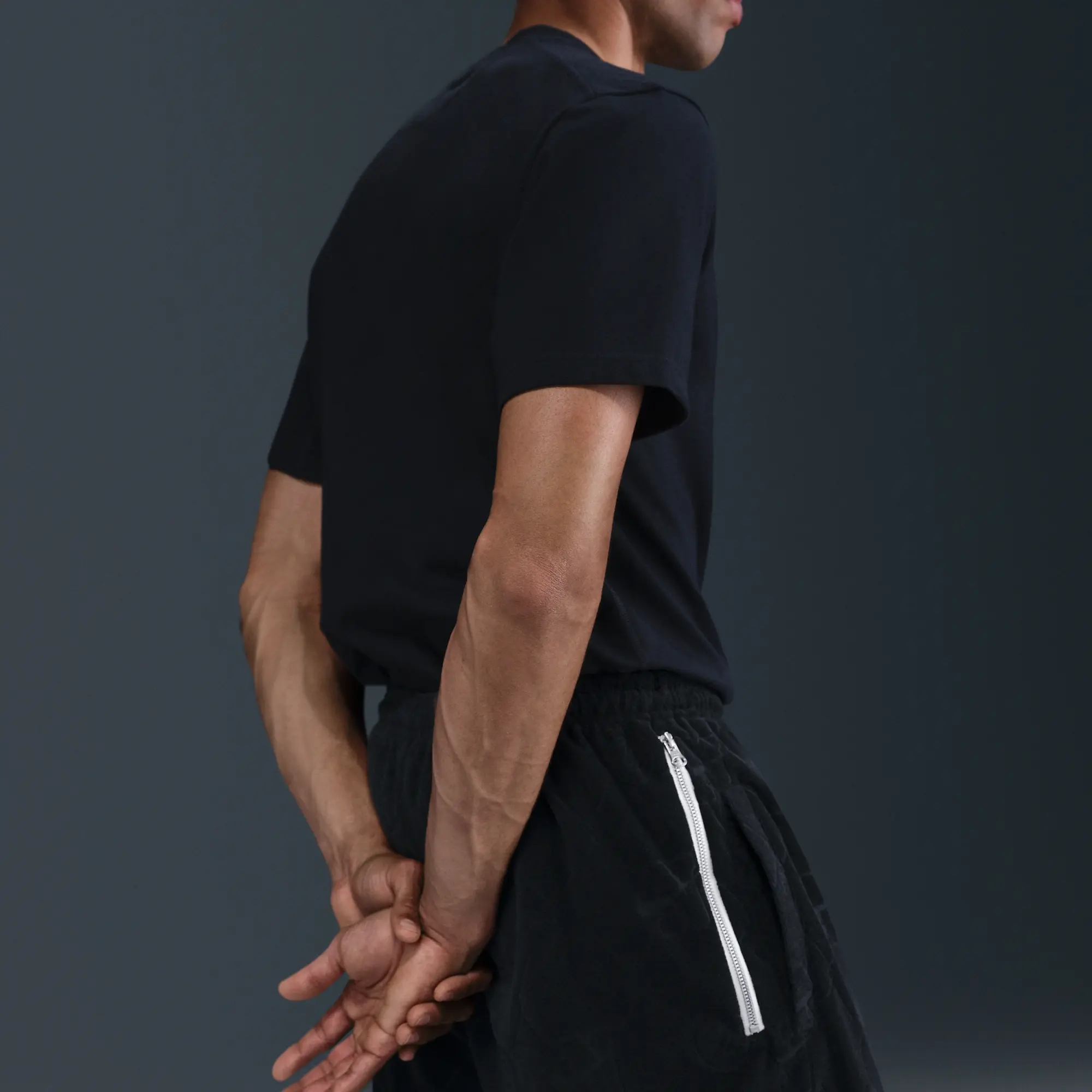Nike Standard Issue Men's Dri-FIT 15cm (approx.) Basketball Shorts - Black - Polyester/Cotton