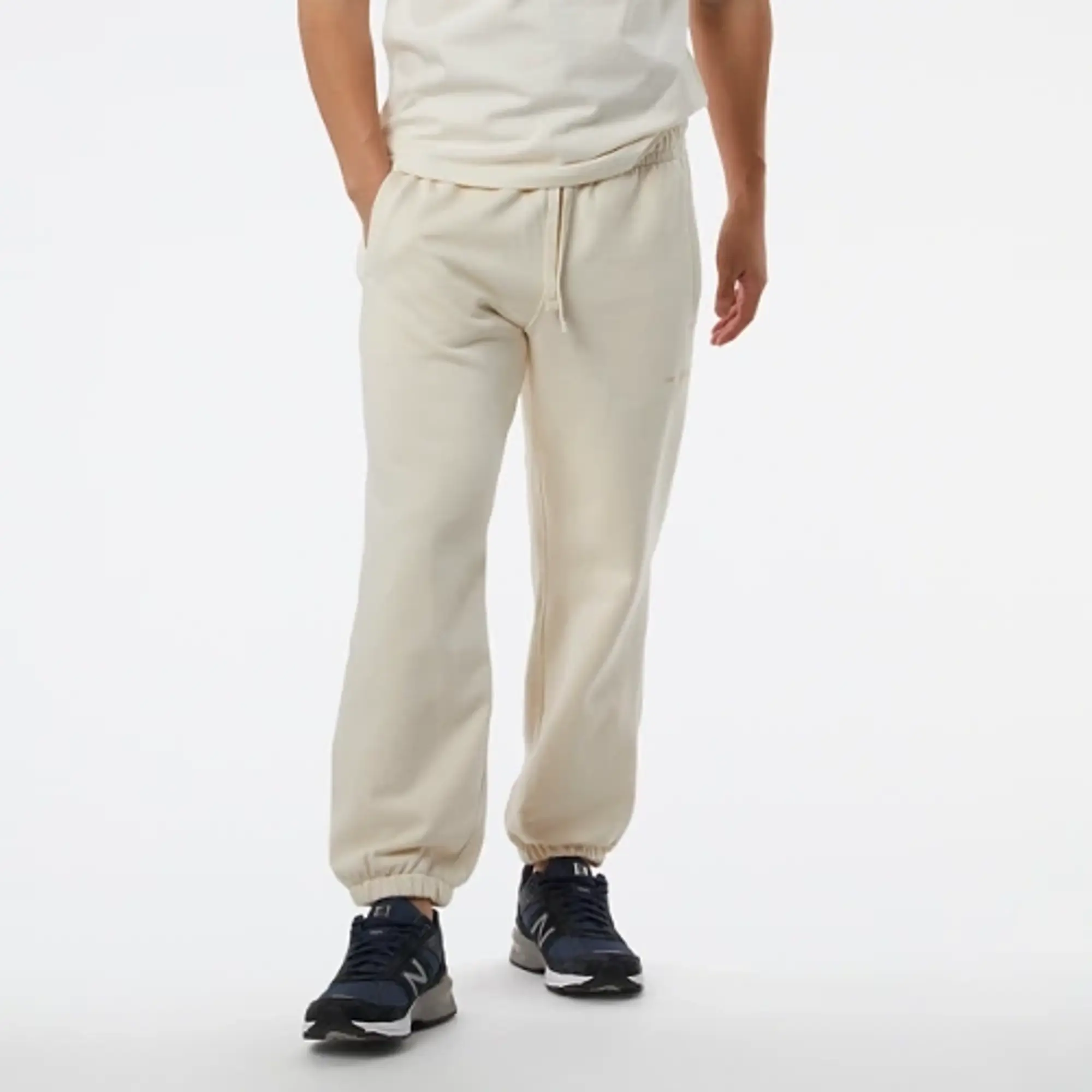 New Balance Men's NB Athletics Nature State Sweatpant in Beige Cotton