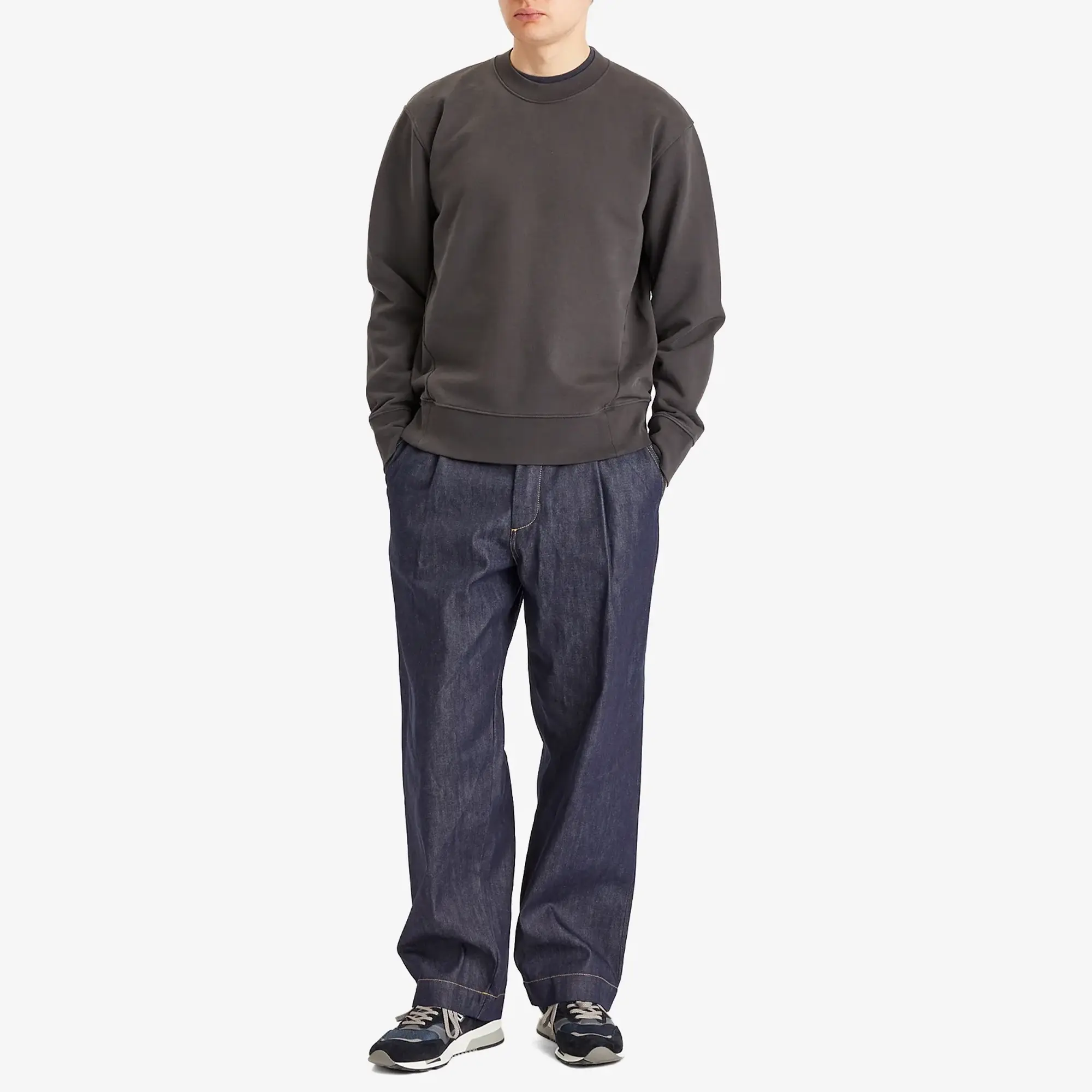 Folk Men's Anniversary Crew Sweatshirt Soft Black