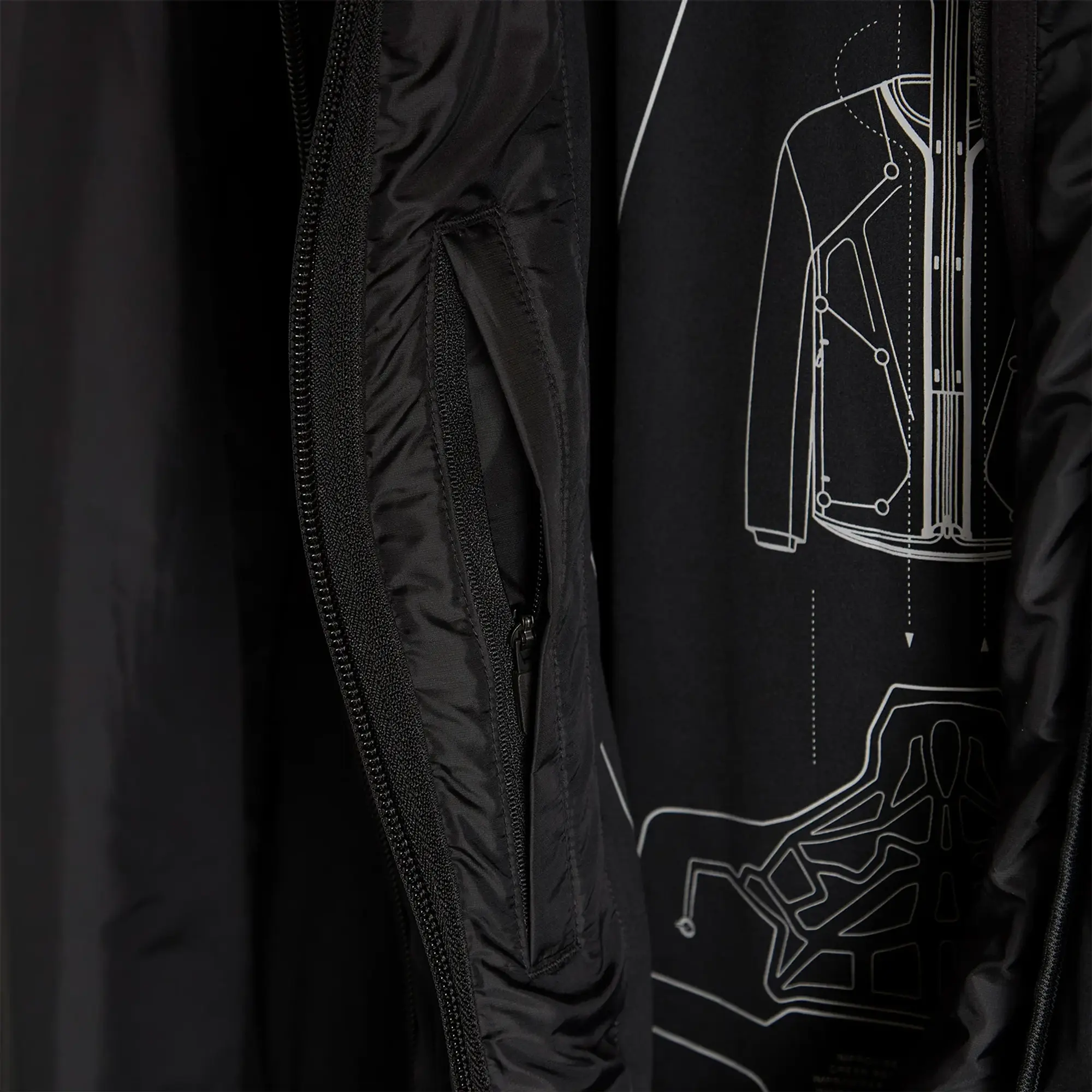 Nike ISPA Adapt Air Jacket Black