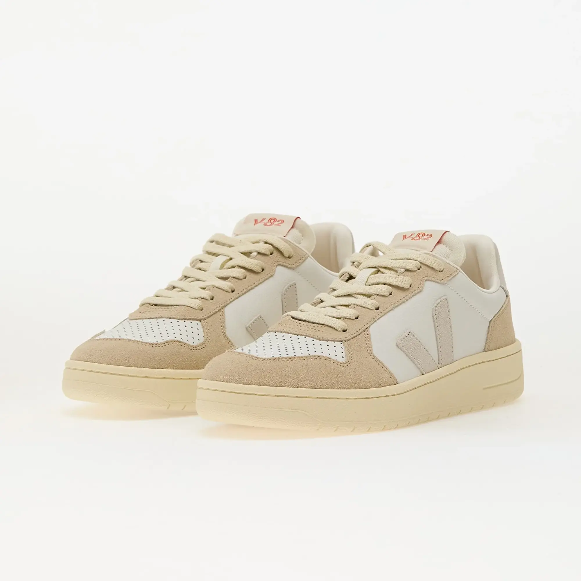 Sneakers Veja V-82 Leather Ex-White Natural Almond Eur 41
