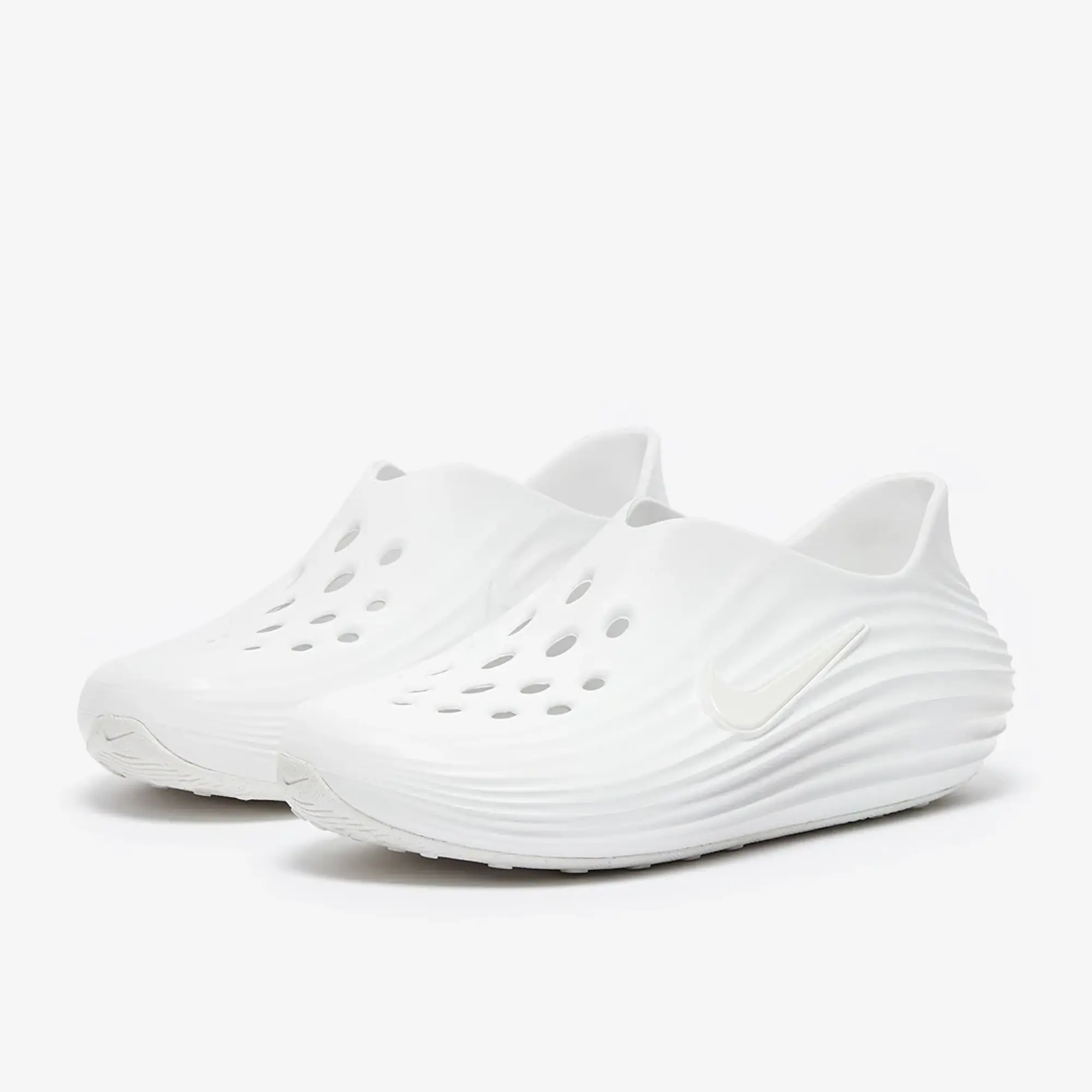 Nike Sportswear Womens ReactX Rejuven8