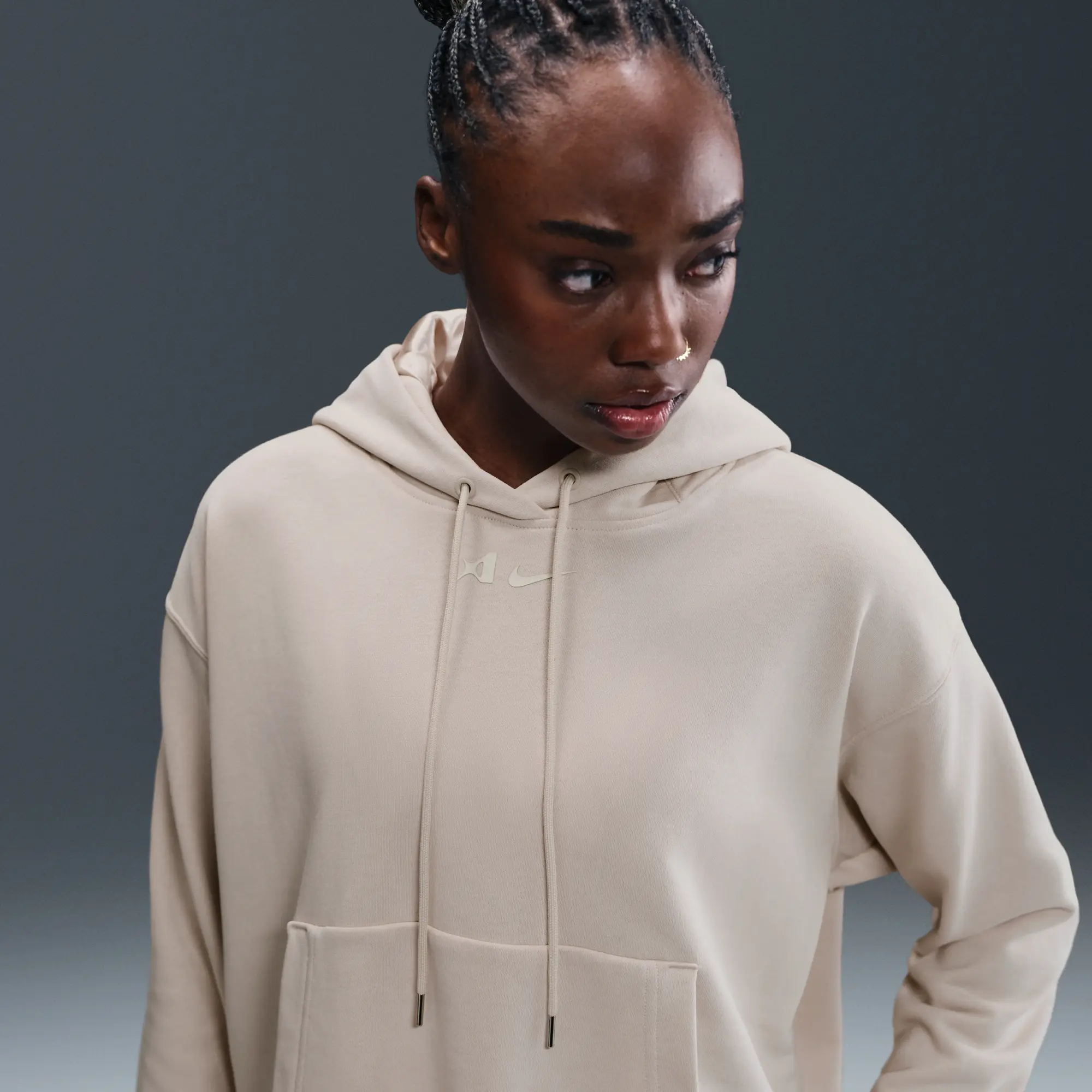 Nike A'ja Wilson Women's Oversized Cropped Basketball Hoodie - Grey - Fleece