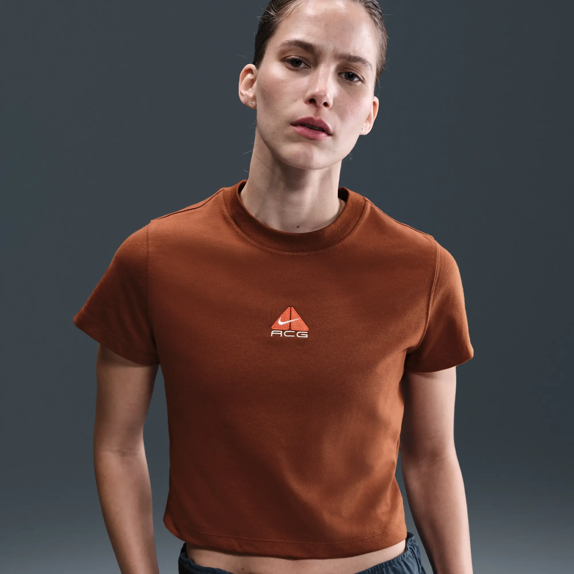Nike ACG Women's Dri-FIT Short-Sleeve T-Shirt - Brown - Sustainable Materials