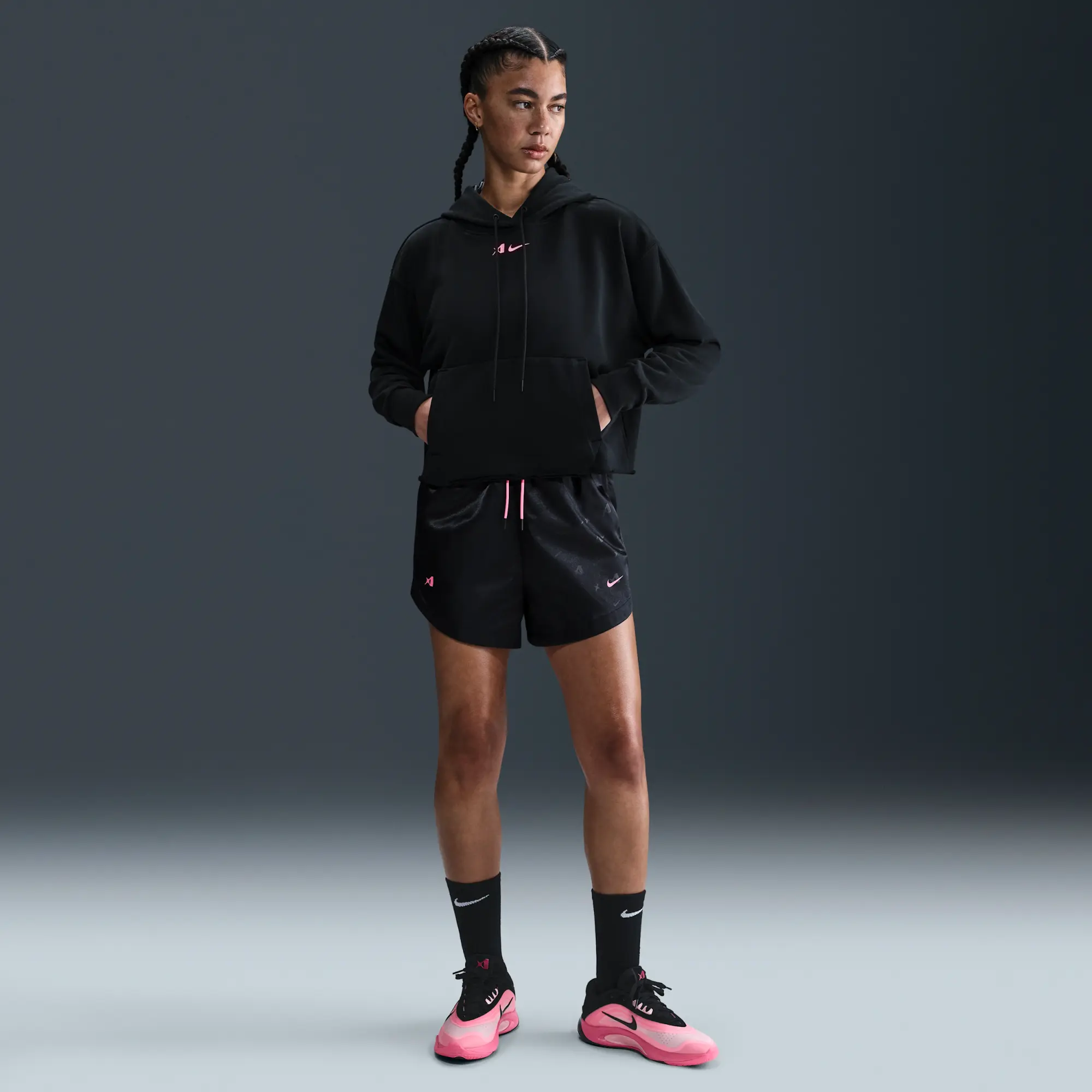 Nike A'ja Wilson Women's Oversized Cropped Basketball Hoodie - Black - Fleece