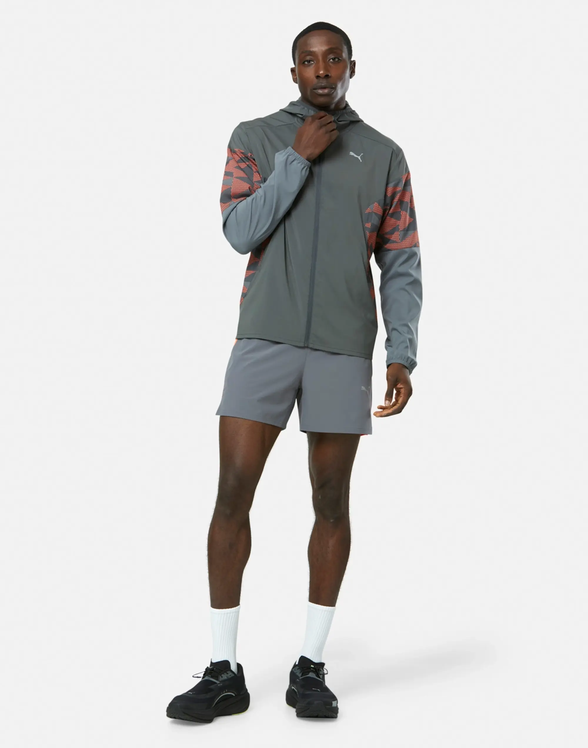 Men's Puma Speed Lightweight Woven Jacket in Black 