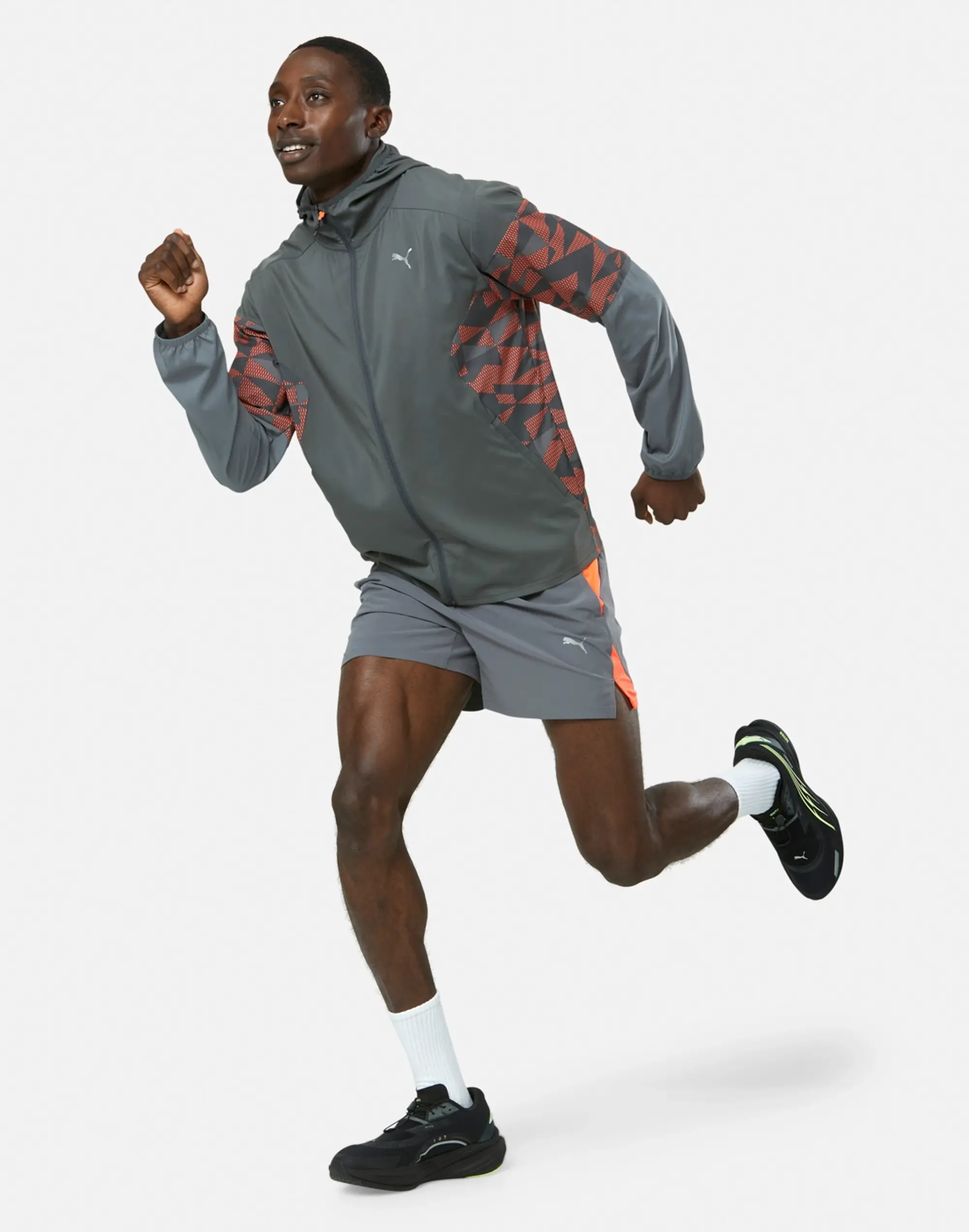 Men's Puma Speed Lightweight Woven Jacket in Black 
