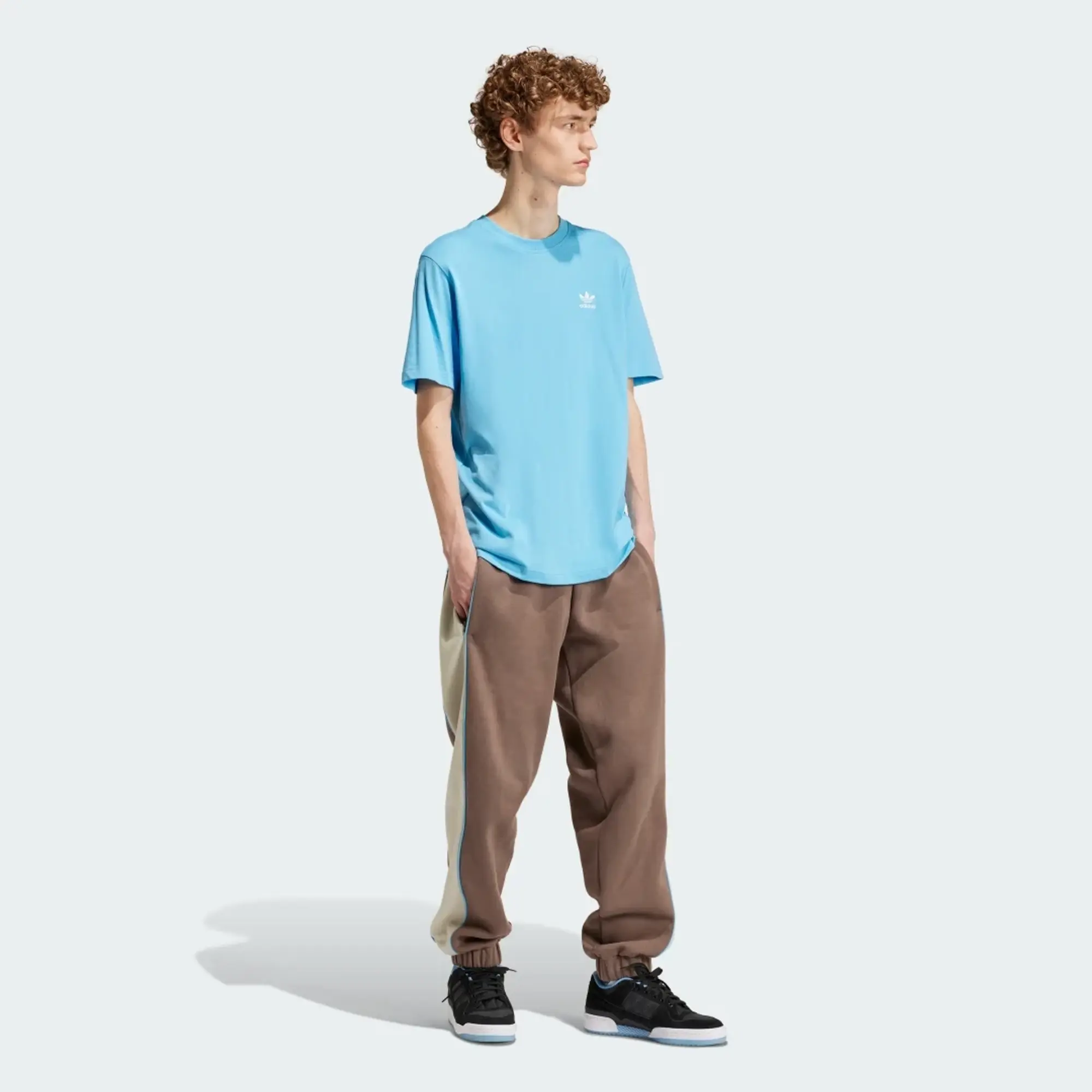 adidas Trefoil Essentials T-Shirt