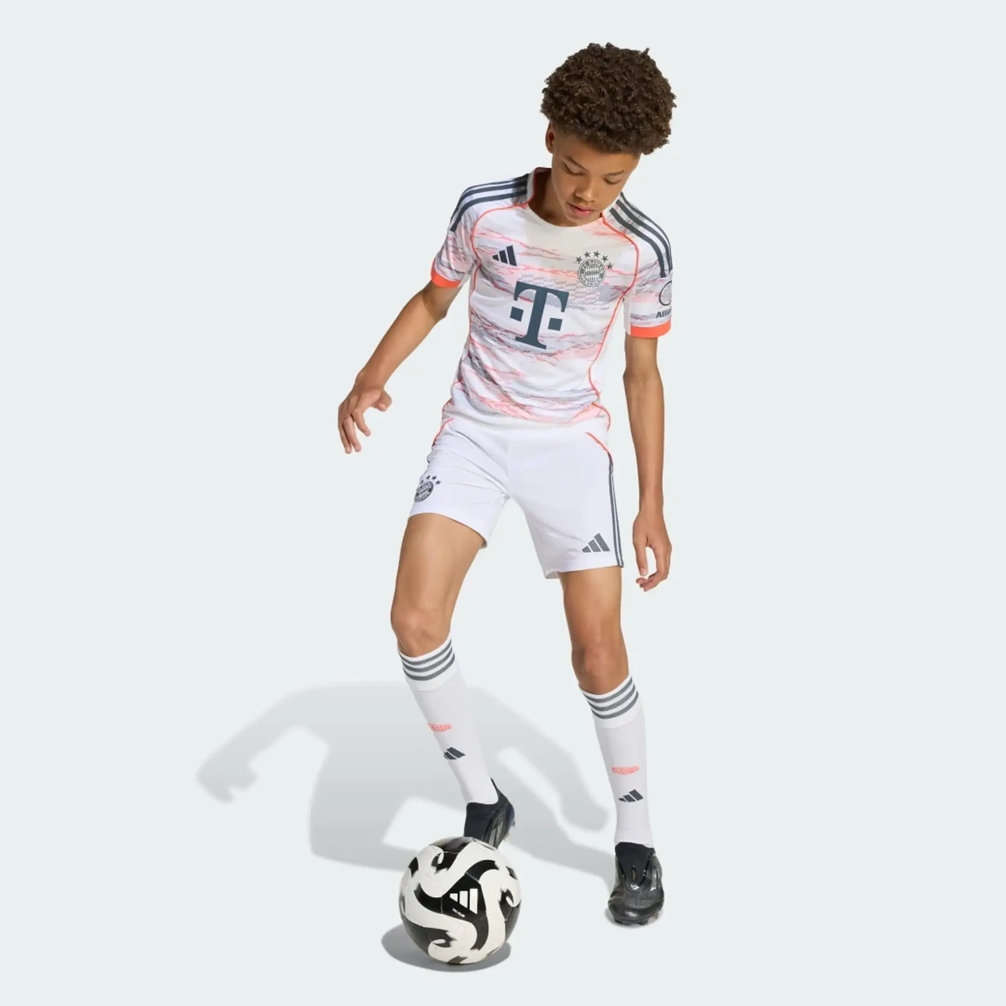 adidas FC Bayern 25/26 Away Shorts Kids