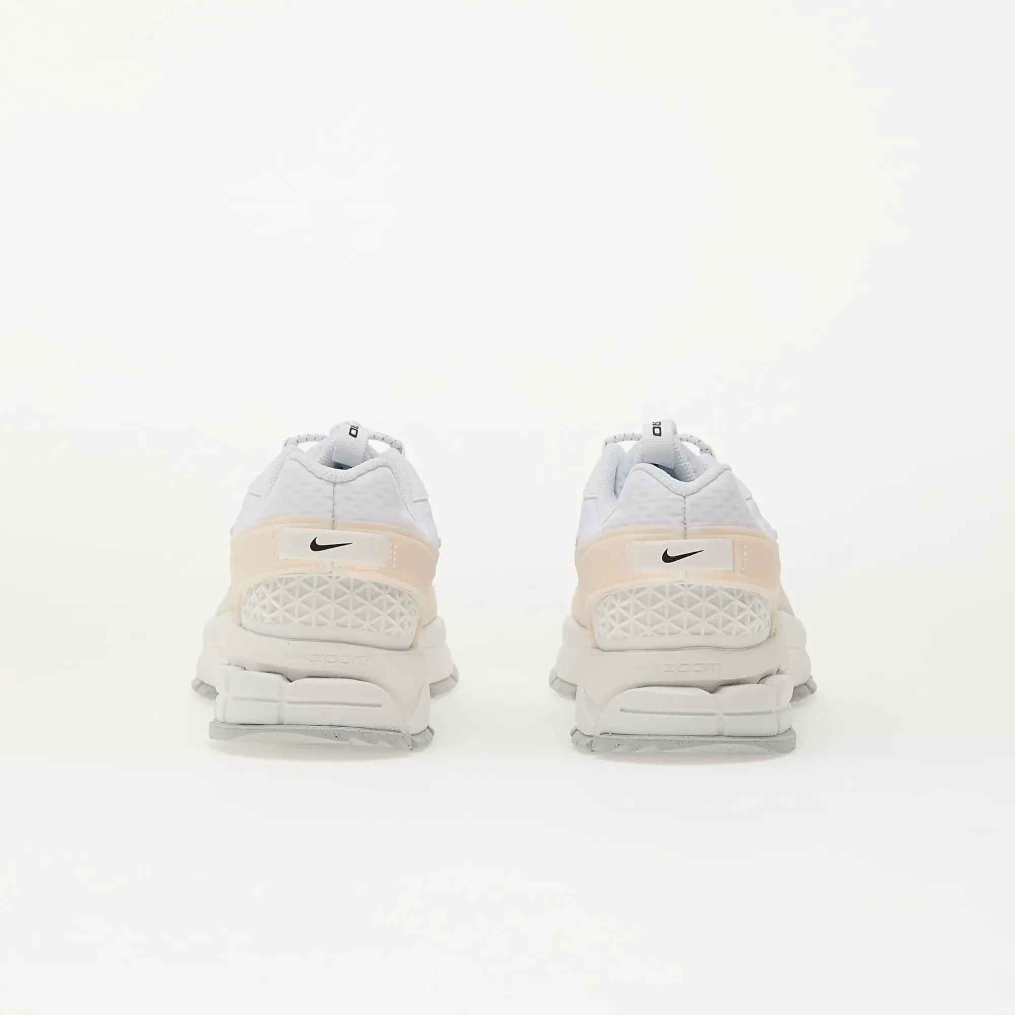 Sneakers Nike Zoom Vomero Roam White/ White-Summit White-Phantom Eur 39