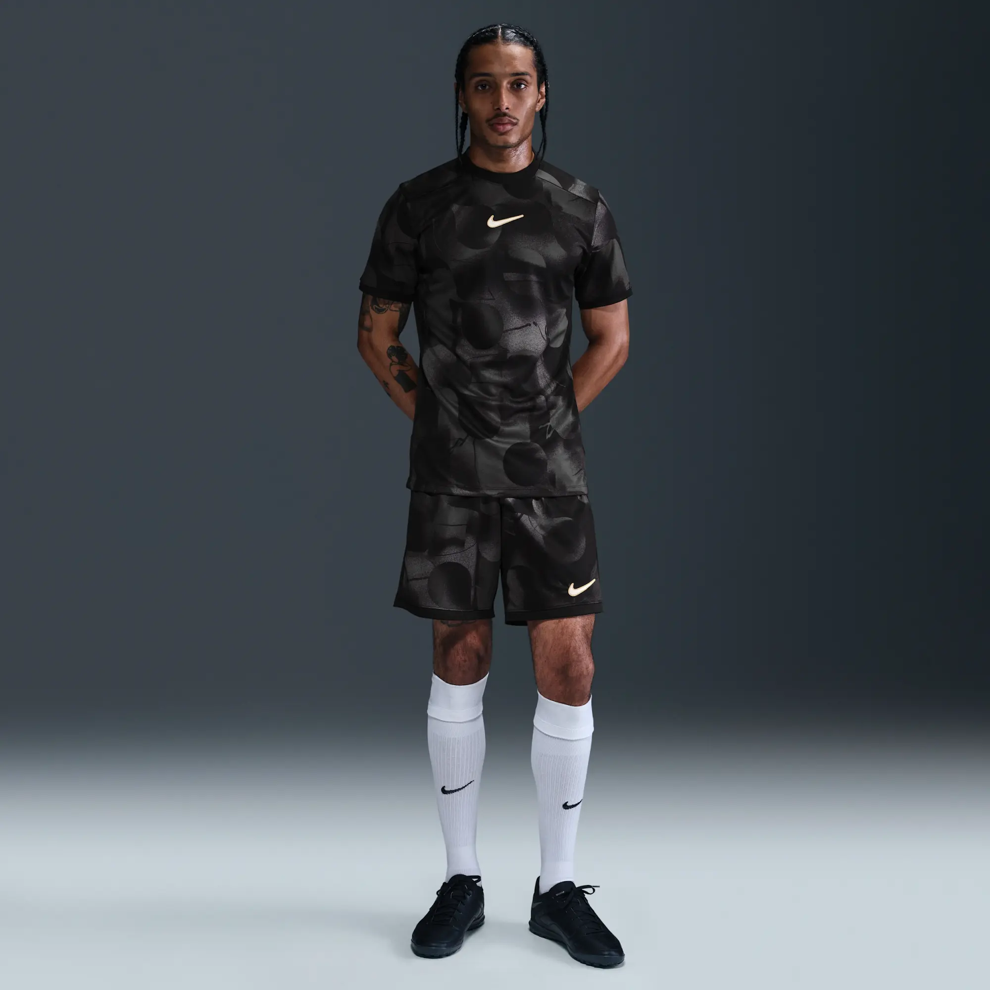 Nike Academy+ Men's Dri-FIT Football Top - Grey - Polyester