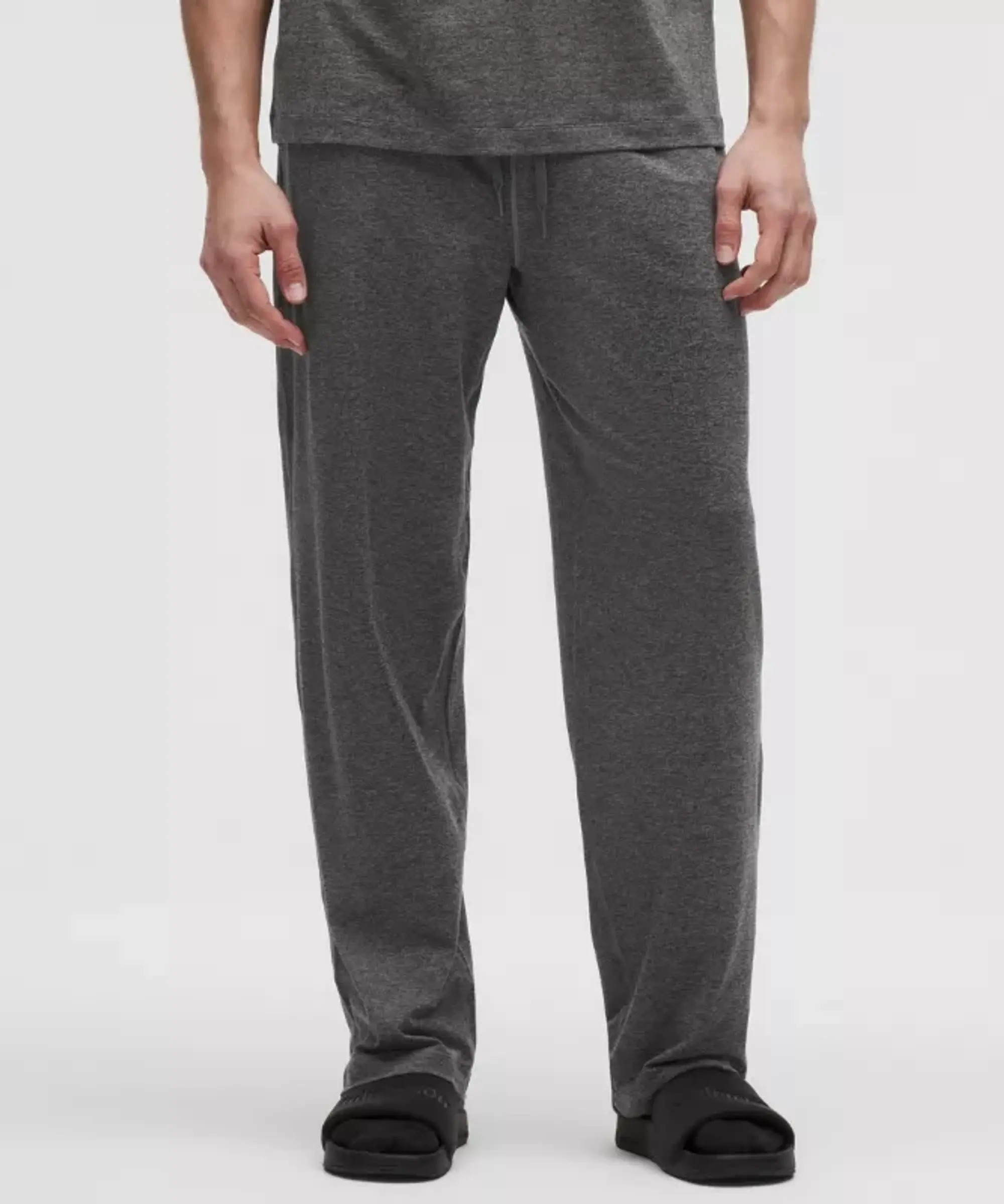 lululemon – Men's Soft Jersey Classic-Fit Trousers Regular – Color Black/Grey – Size L