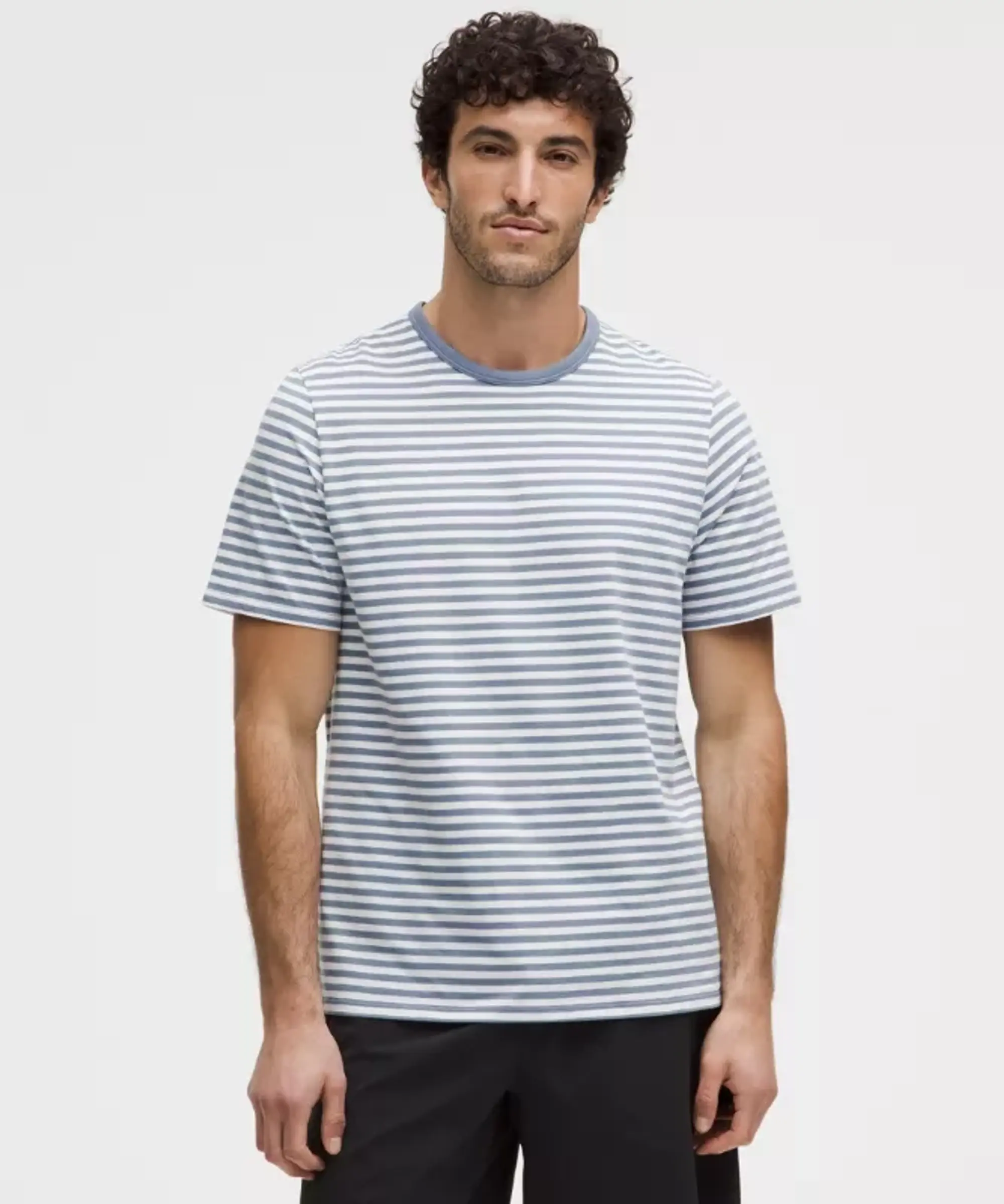 lululemon – Men's Organic Classic-Fit T-Shirt – Color White/Blue – Size L