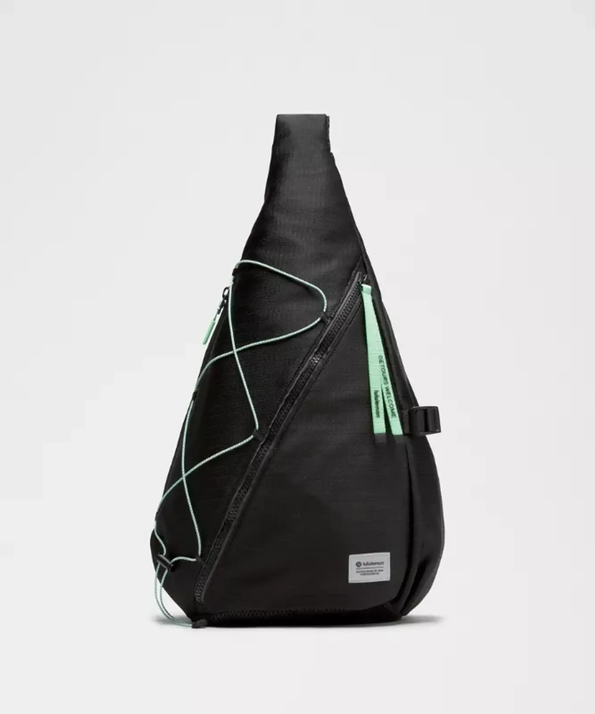 lululemon – Fast Track Sling Bag 6.5L Paracord – Color Black
